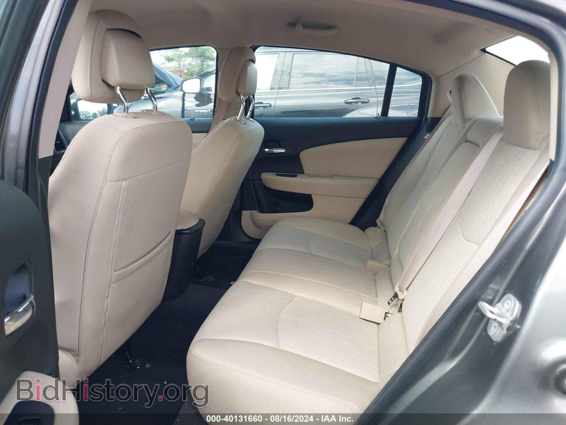 2012 CHRYSLER 200 - VIN: 1C3CCBAB1CN248933 - Фото 8