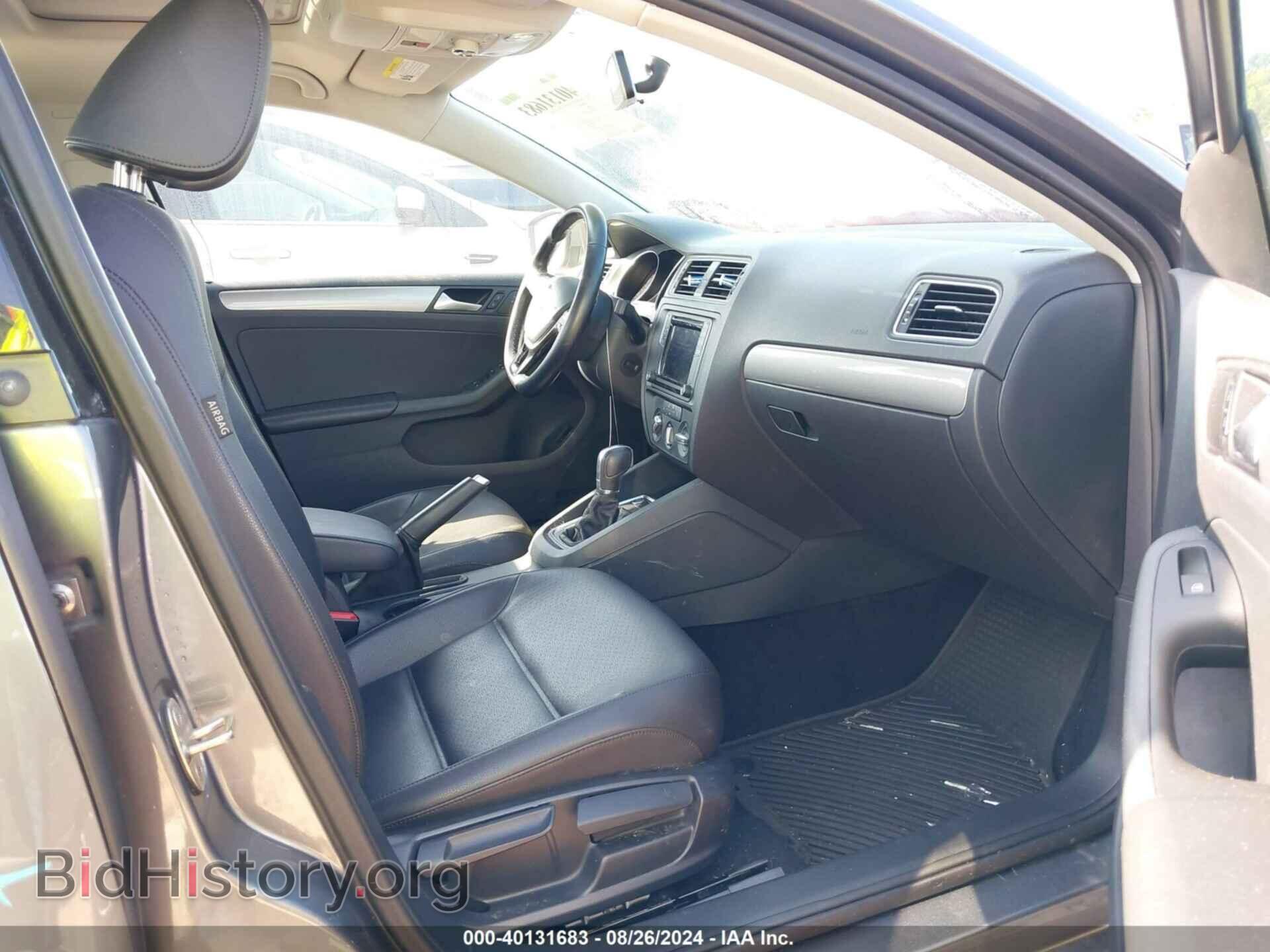 2017 VOLKSWAGEN JETTA - VIN: 3VWDB7AJ0HM414400 - Фото 5