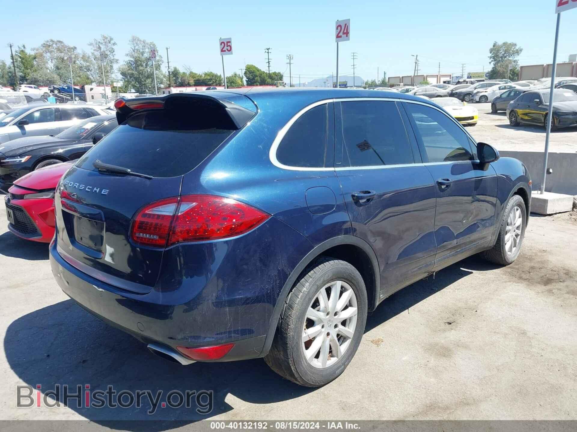 2012 PORSCHE CAYENNE - VIN: WP1AA2A21CLA10518 - Фото 4