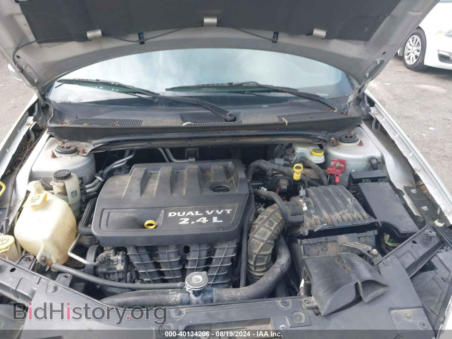 2012 CHRYSLER 200 - VIN: 1C3CCBAB2CN240923 - Фото 10