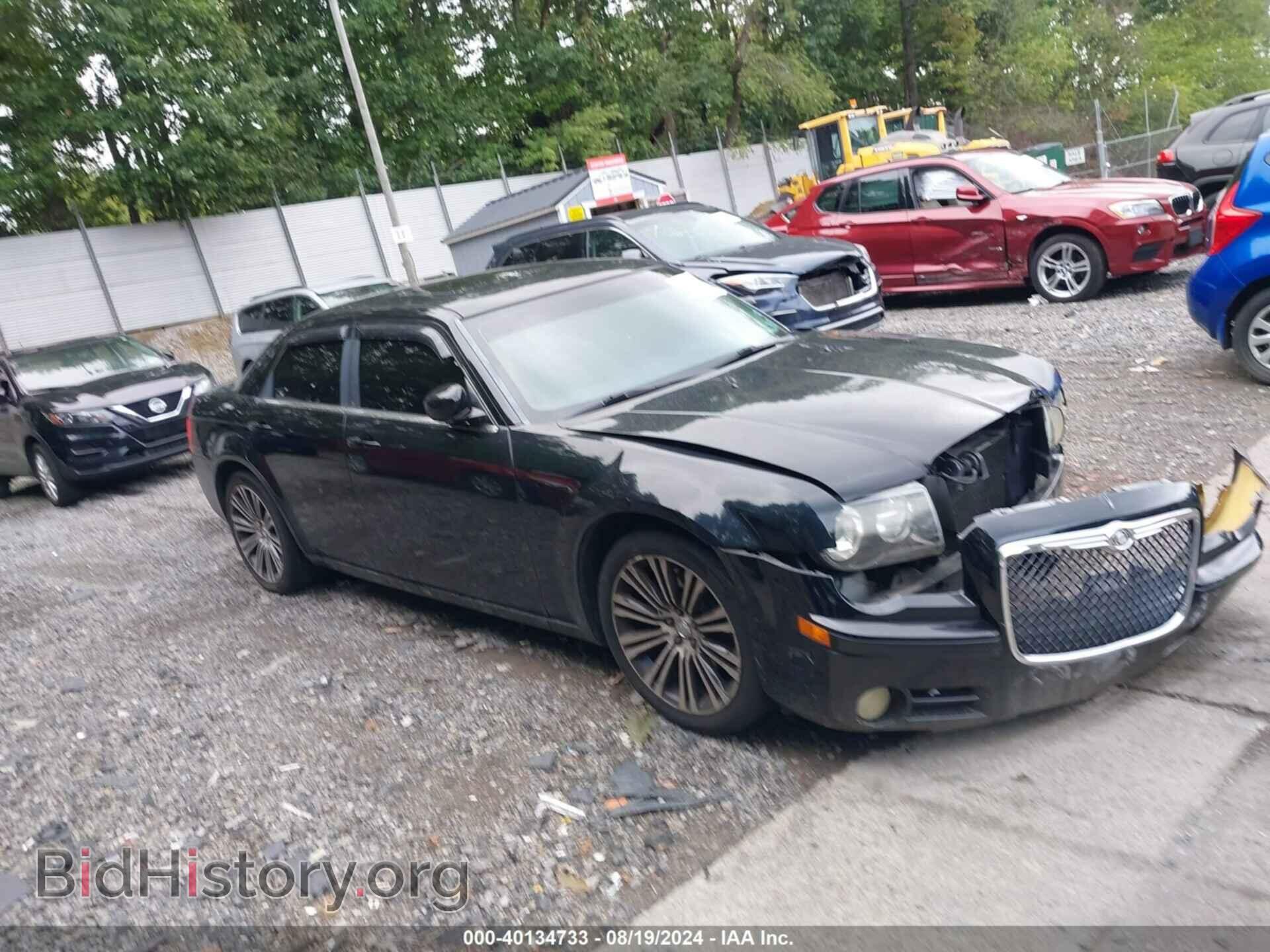 Photo 2C3CA2CV7AH263505 - CHRYSLER 300 2010