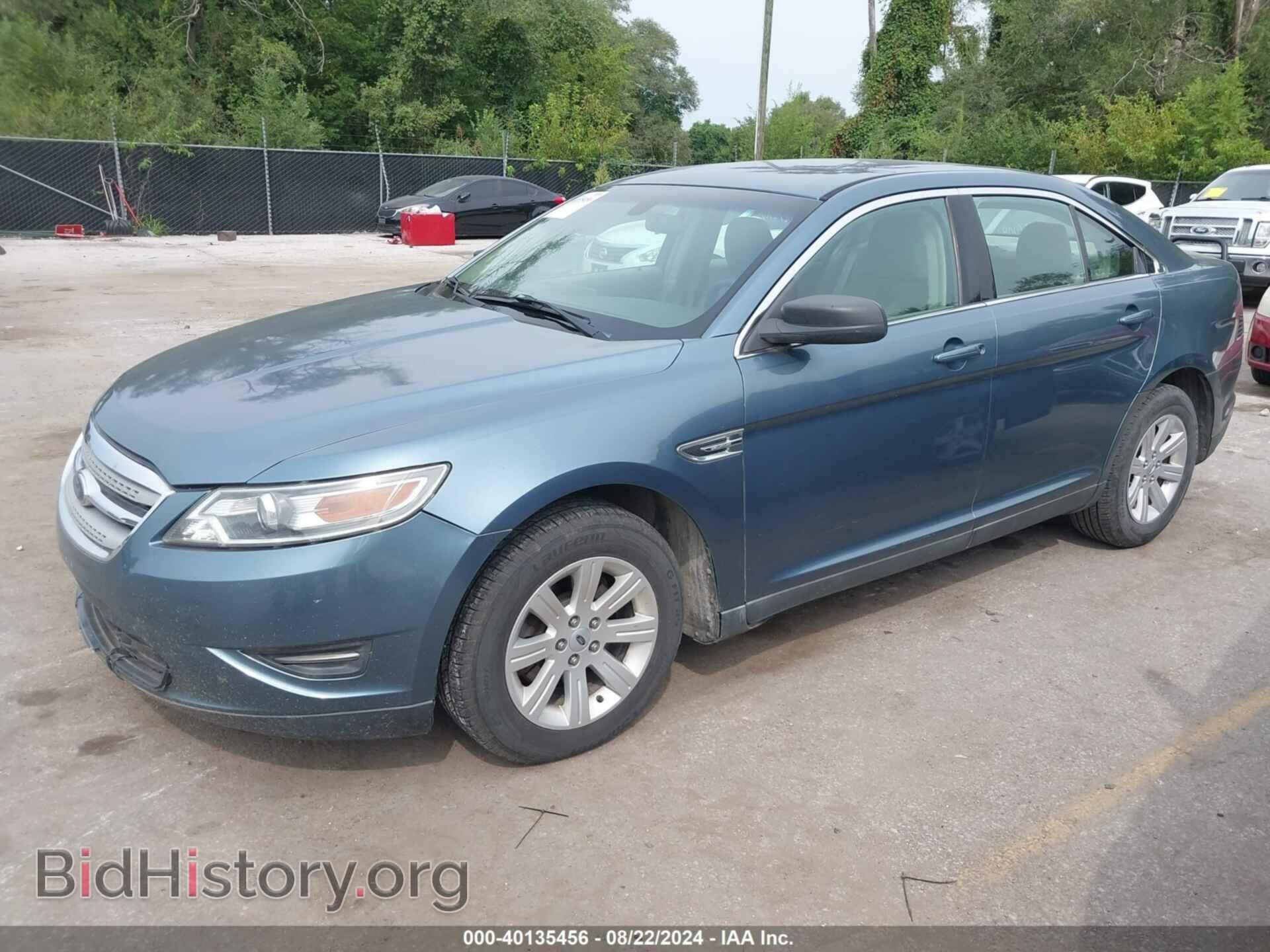 2010 FORD TAURUS - VIN: 1FAHP2DWXAG136014 - Фото 2
