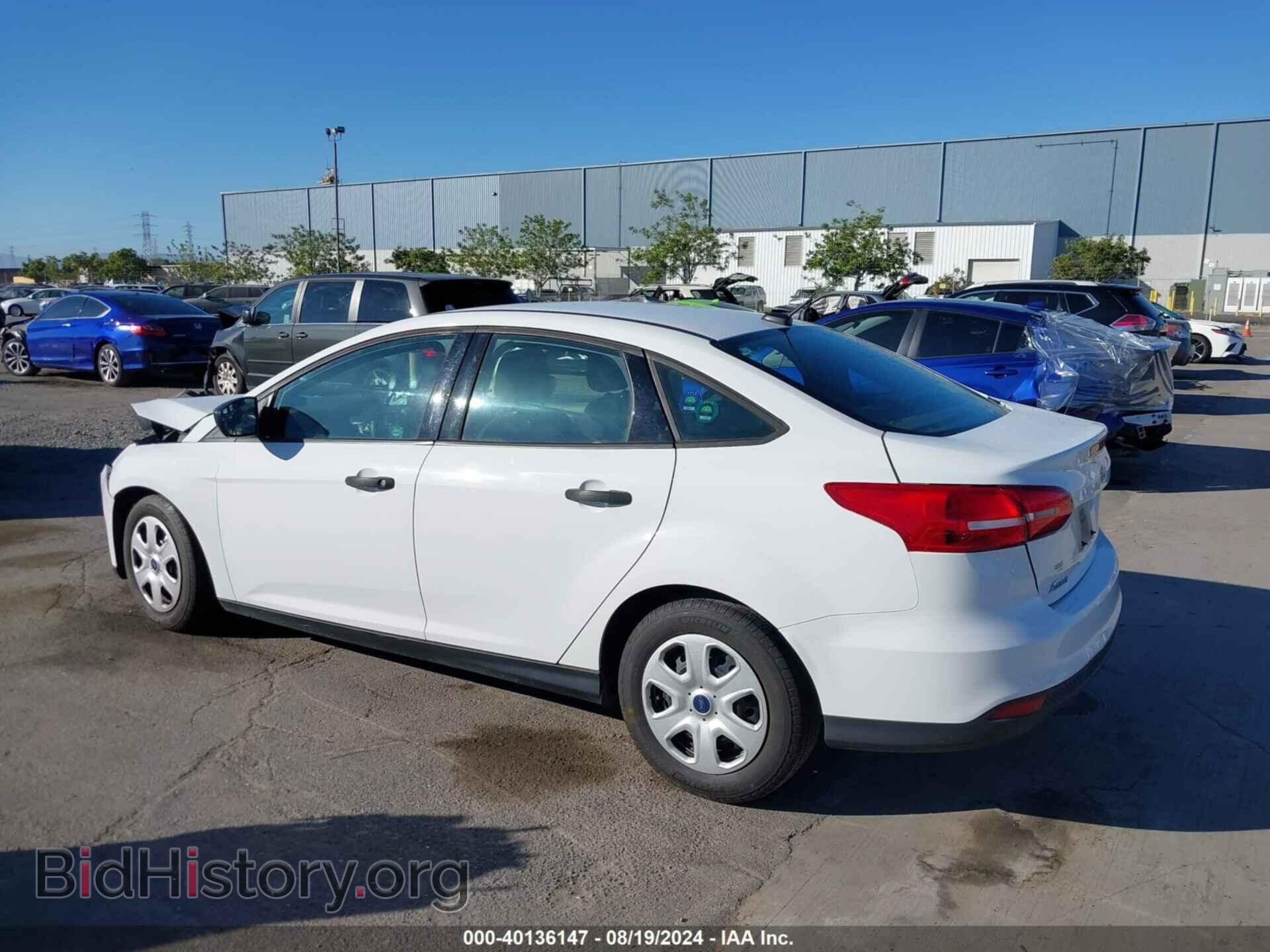 2017 FORD FOCUS - VIN: 1FADP3E22HL239350 - Фото 3