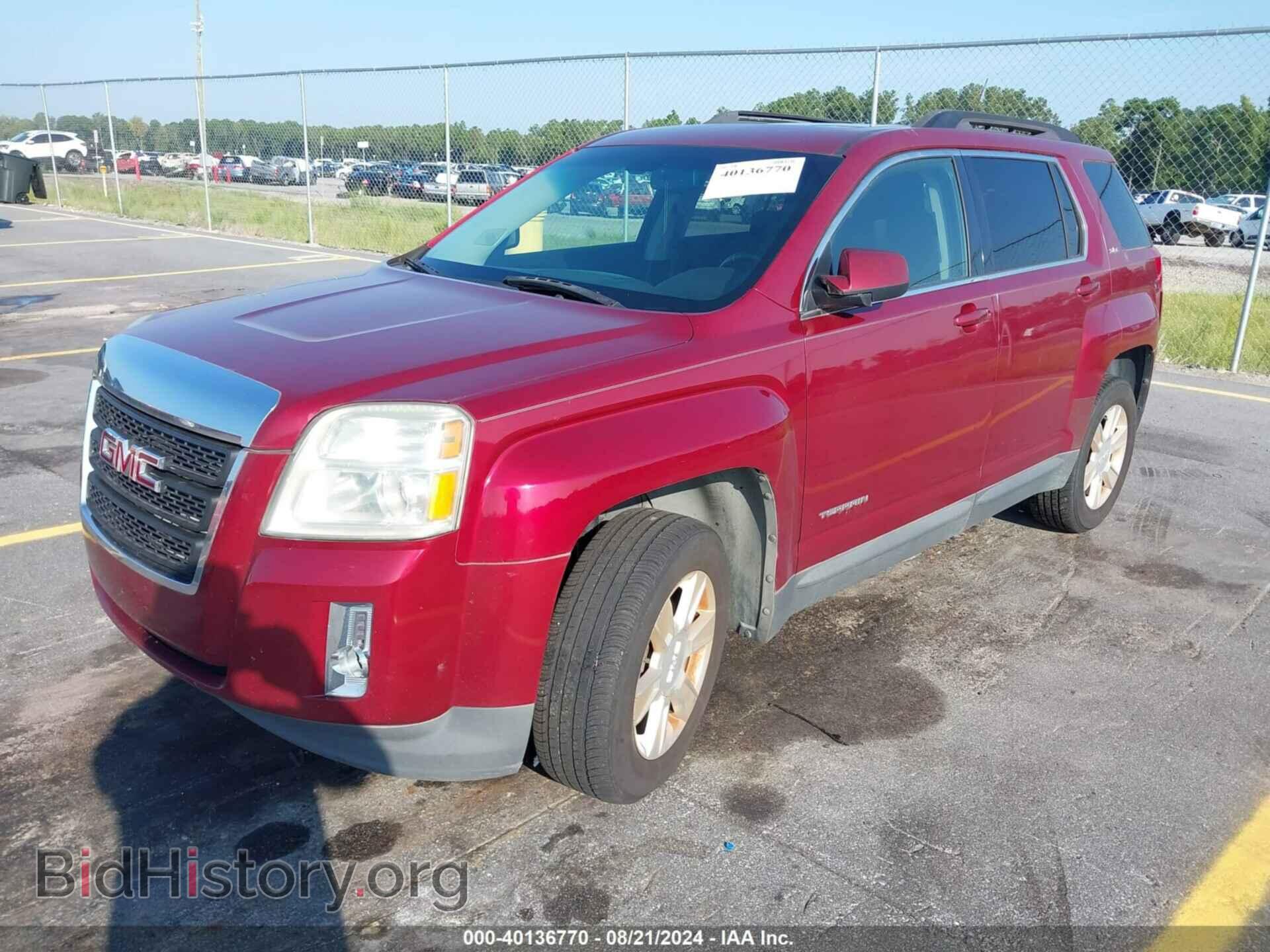 2011 GMC TERRAIN - VIN: 2CTALSEC2B6376756 - Photo 2