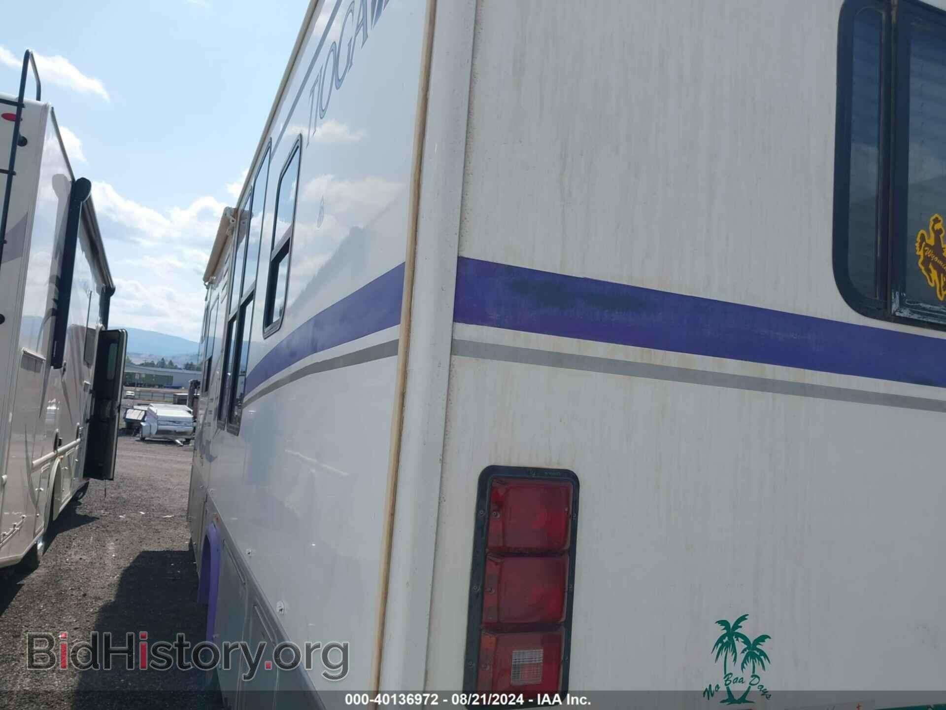 2006 FORD E-450 CUTAWAY - VIN: 1FDXE45S06HB14149 - Фото 3