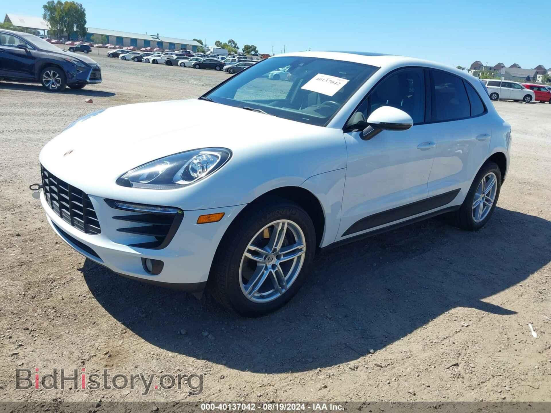 2017 PORSCHE MACAN - VIN: WP1AA2A53HLB05938 - Photo 2