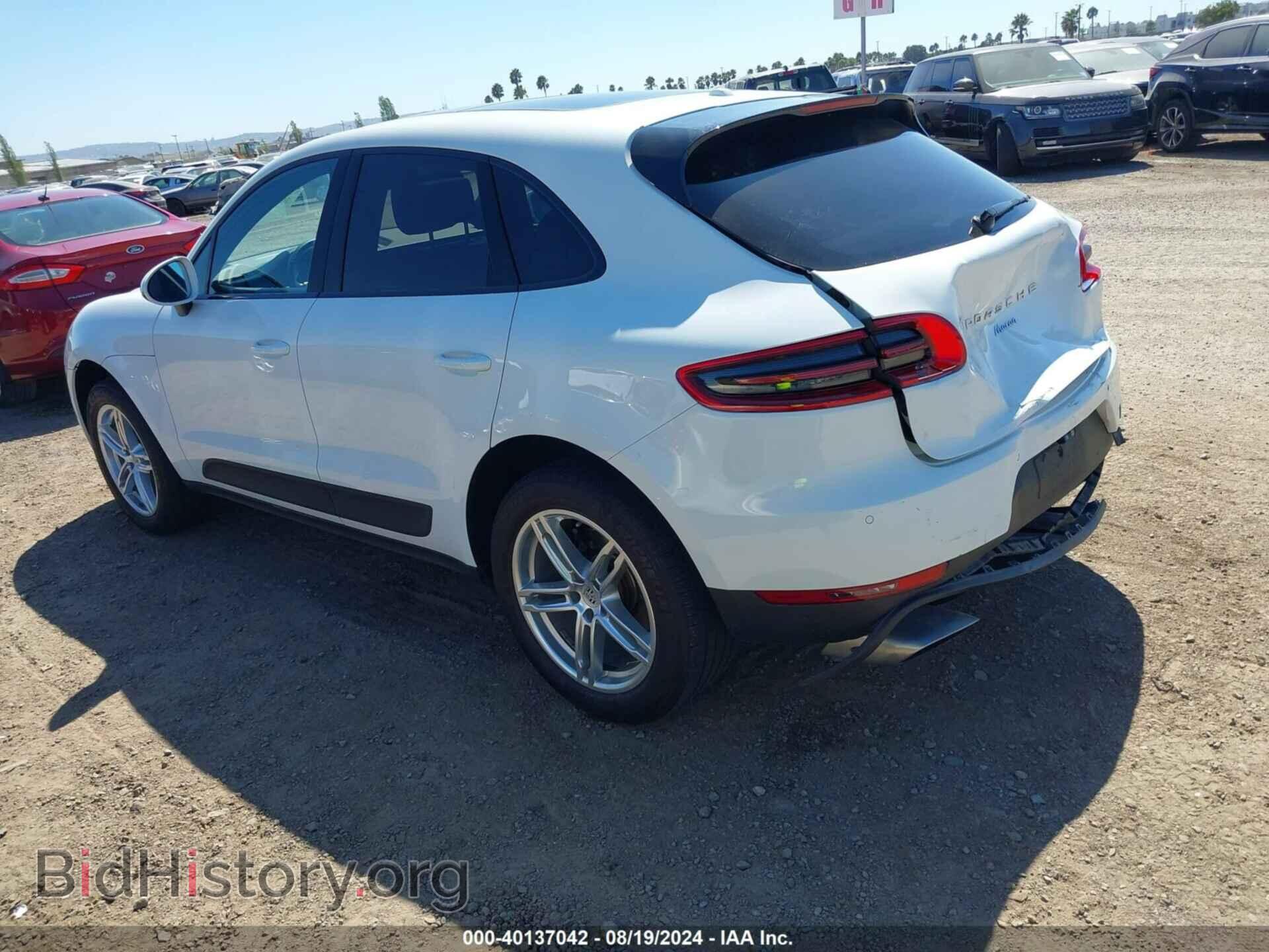2017 PORSCHE MACAN - VIN: WP1AA2A53HLB05938 - Photo 3