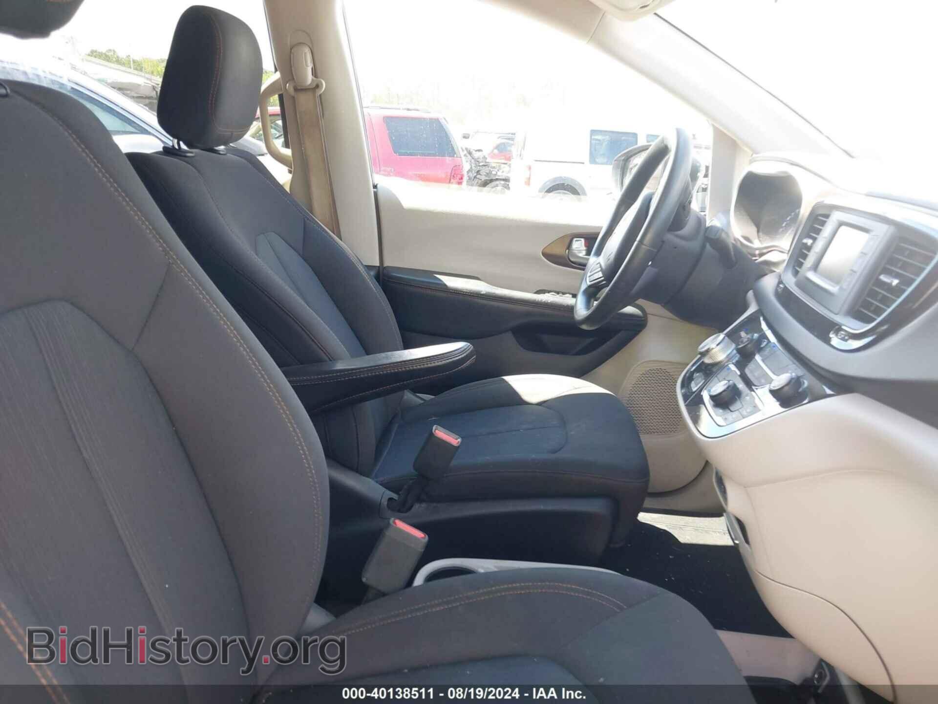 2017 CHRYSLER PACIFICA - VIN: 2C4RC1CG9HR642800 - Фото 5