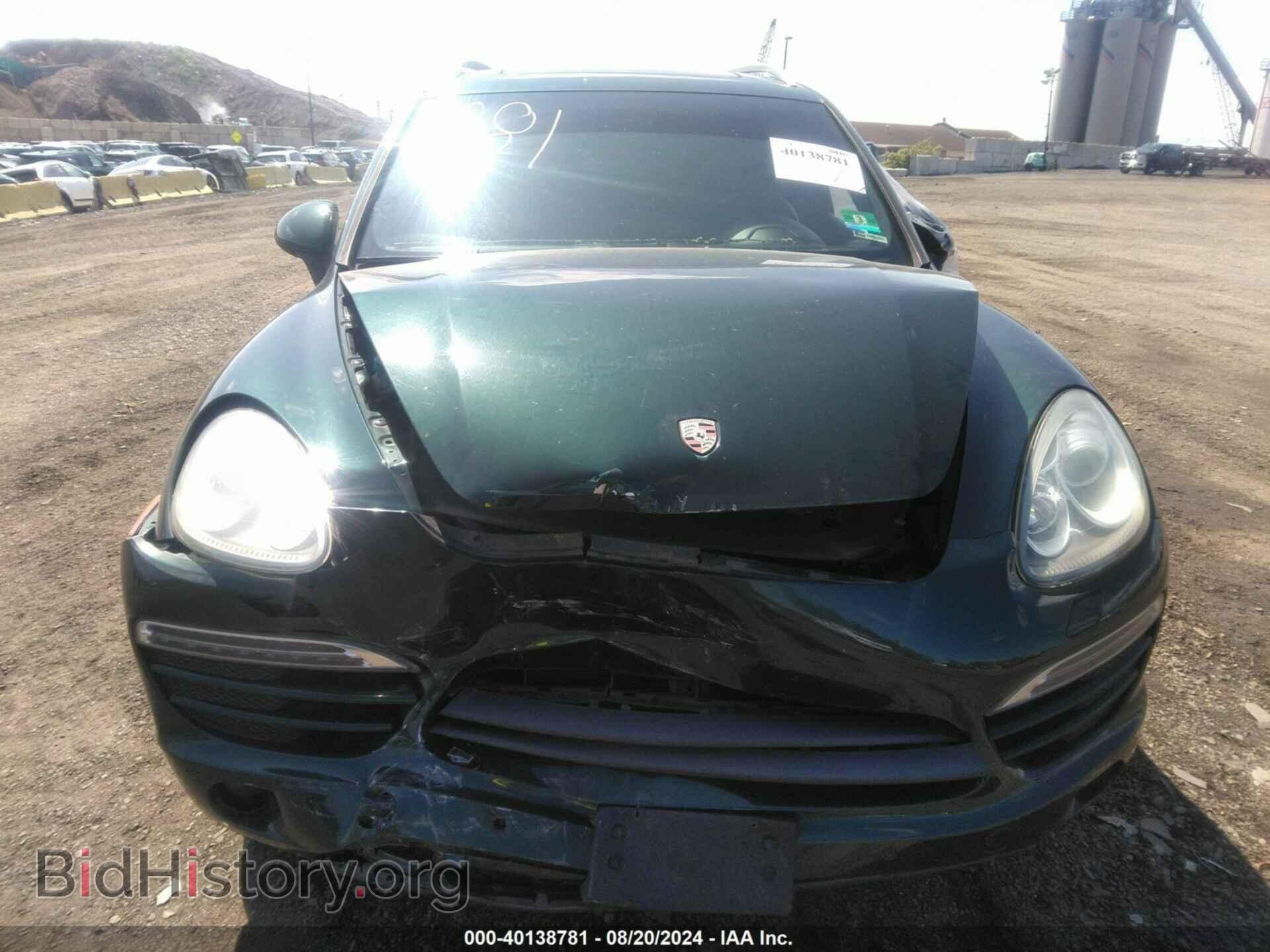2011 PORSCHE CAYENNE - VIN: WP1AA2A26BLA09301 - Photo 13