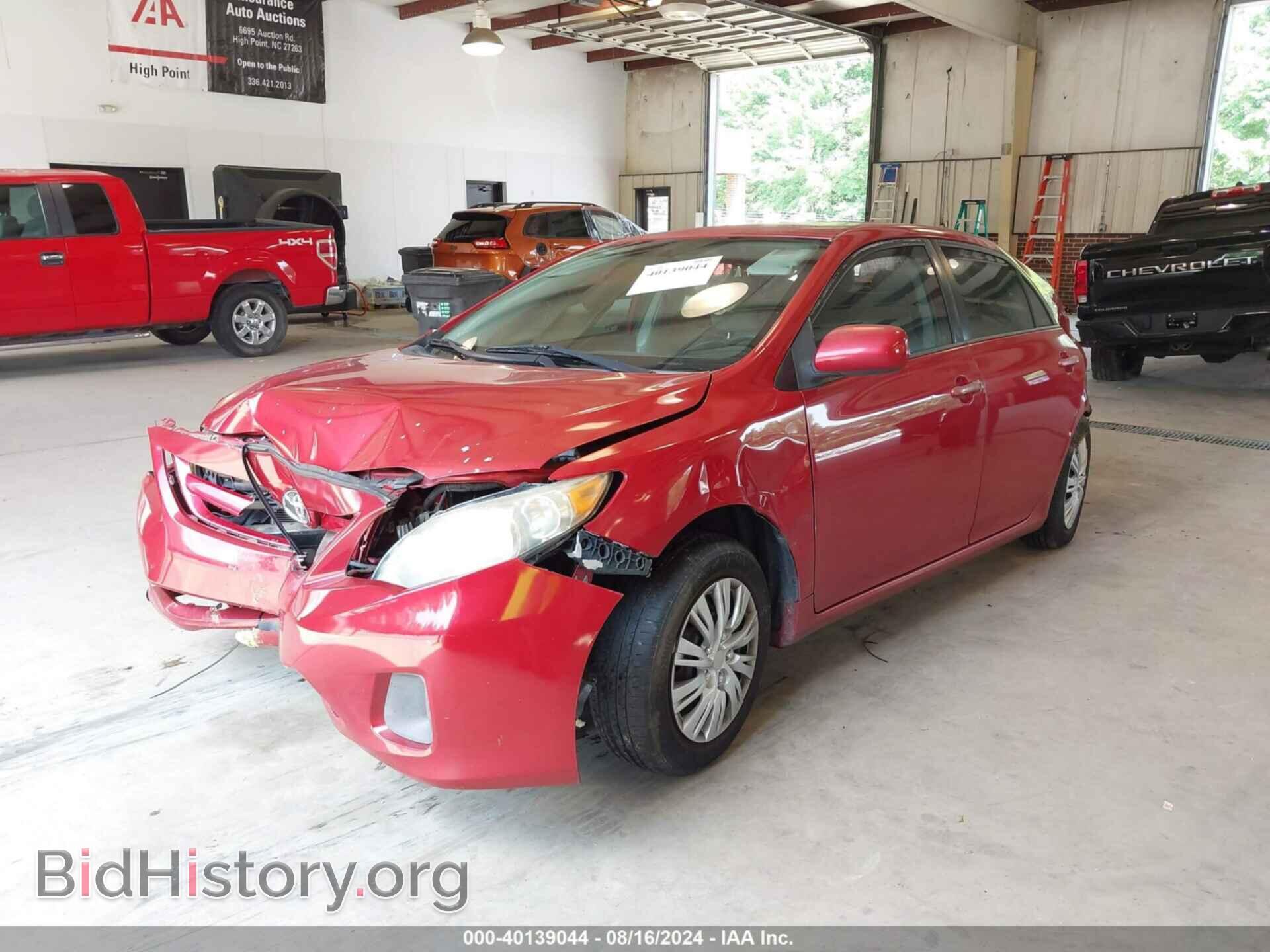 2011 TOYOTA COROLLA - VIN: 2T1BU4EE4BC551422 - Фото 2