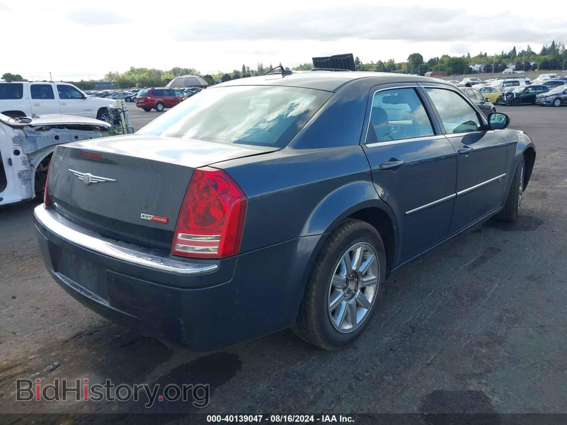 2008 CHRYSLER 300C - VIN: 2C3LA63H98H160534 - Фото 4