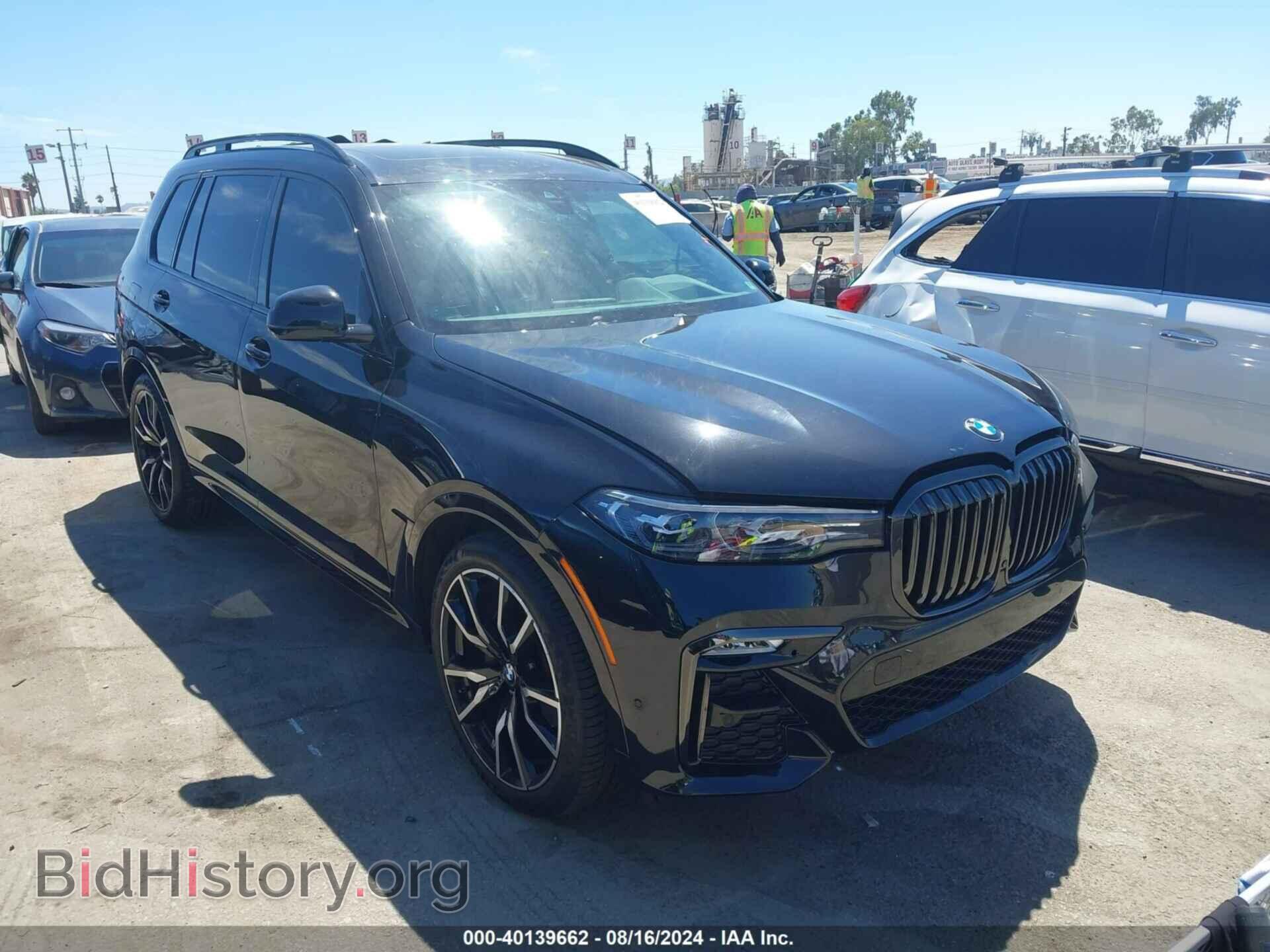 Фотография 5UXCW2C05M9E53228 - BMW X7 2021