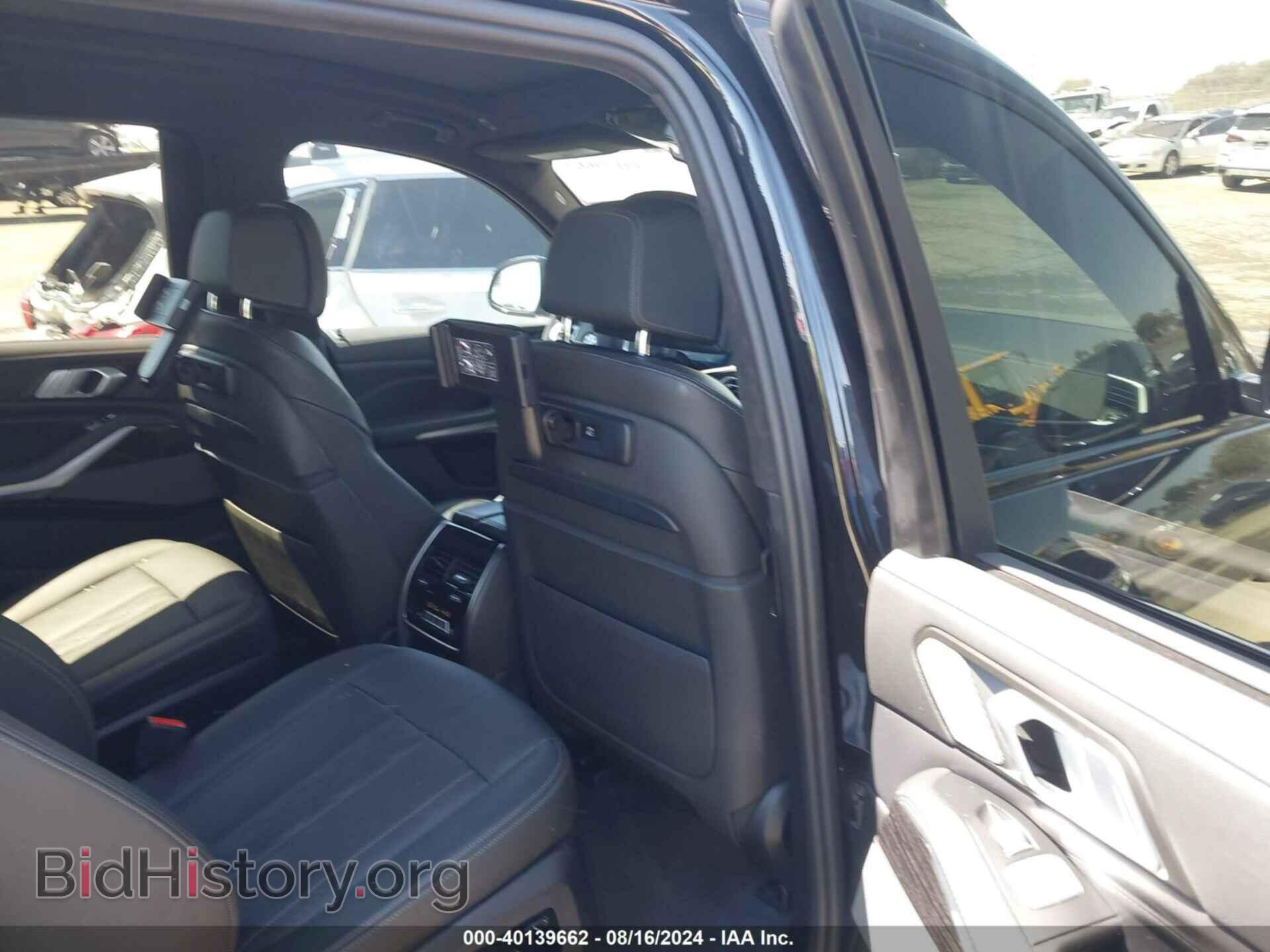 2021 BMW X7 - VIN: 5UXCW2C05M9E53228 - Фото 8