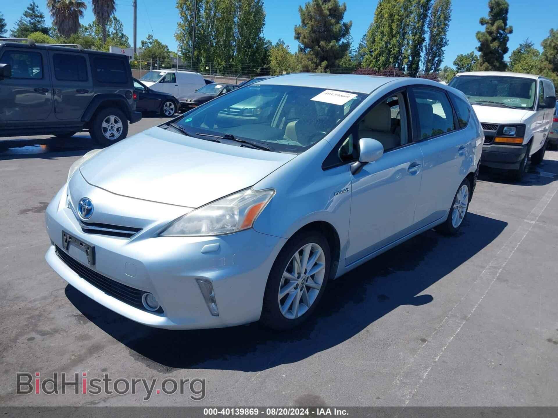 2013 TOYOTA PRIUS V - VIN: JTDZN3EU2D3189471 - Фото 2
