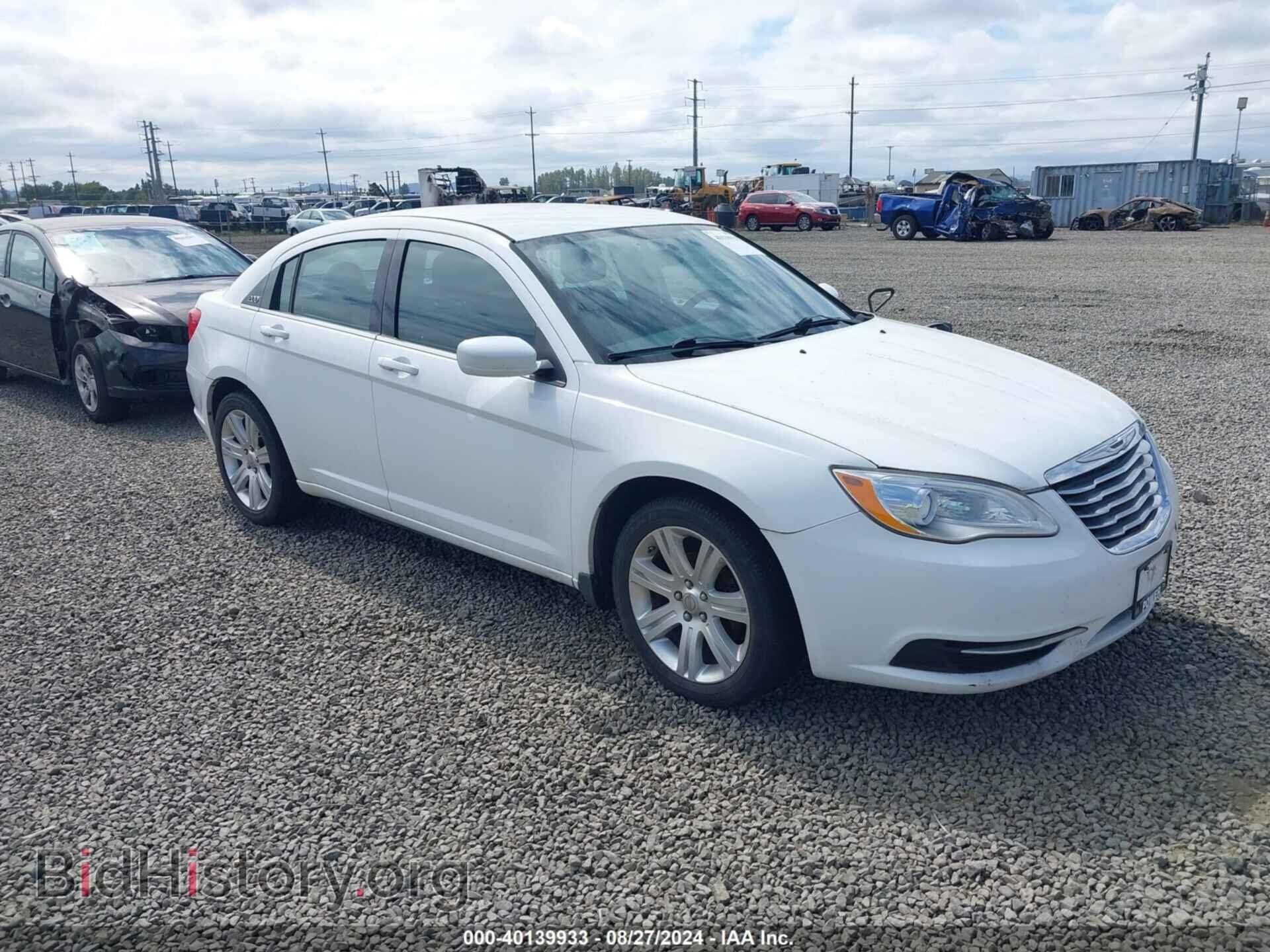 Photo 1C3CCBBB7DN743508 - CHRYSLER 200 2013