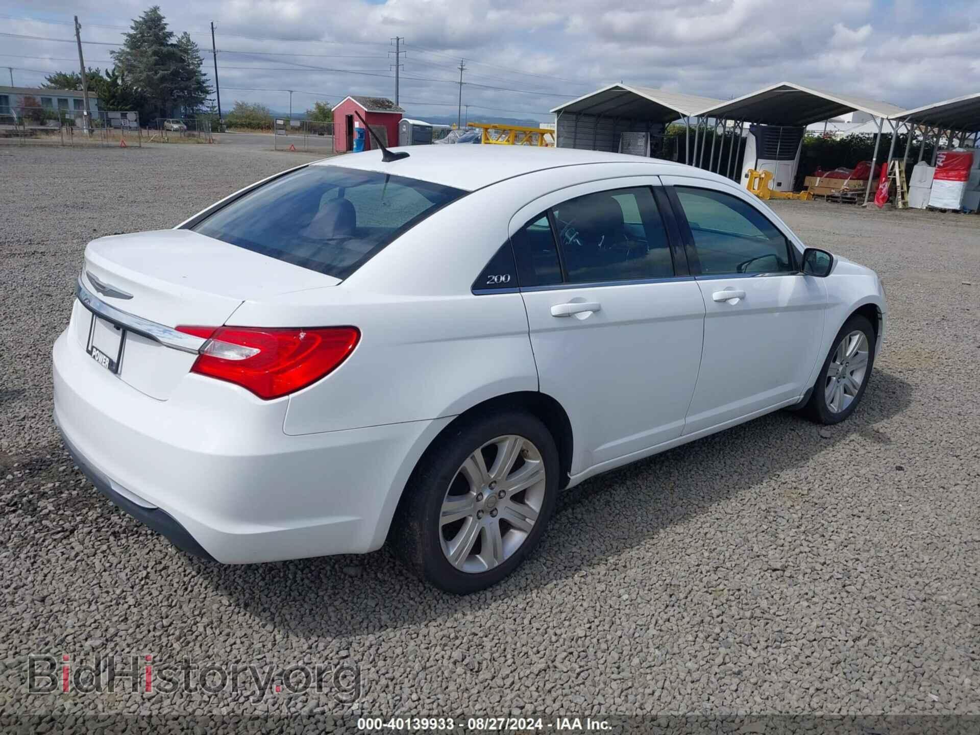 2013 CHRYSLER 200 - VIN: 1C3CCBBB7DN743508 - Фото 4