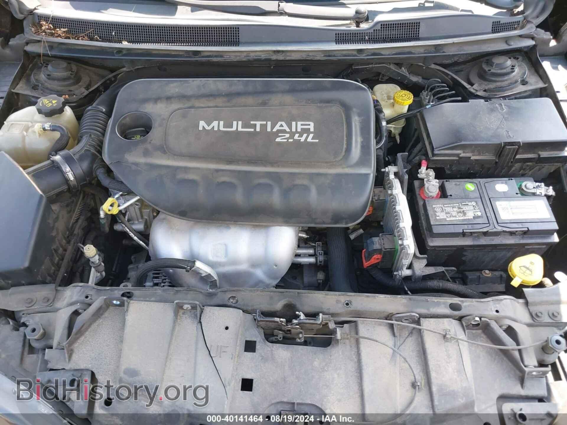 2015 CHRYSLER 200 - VIN: 1C3CCCAB9FN548049 - Фото 10