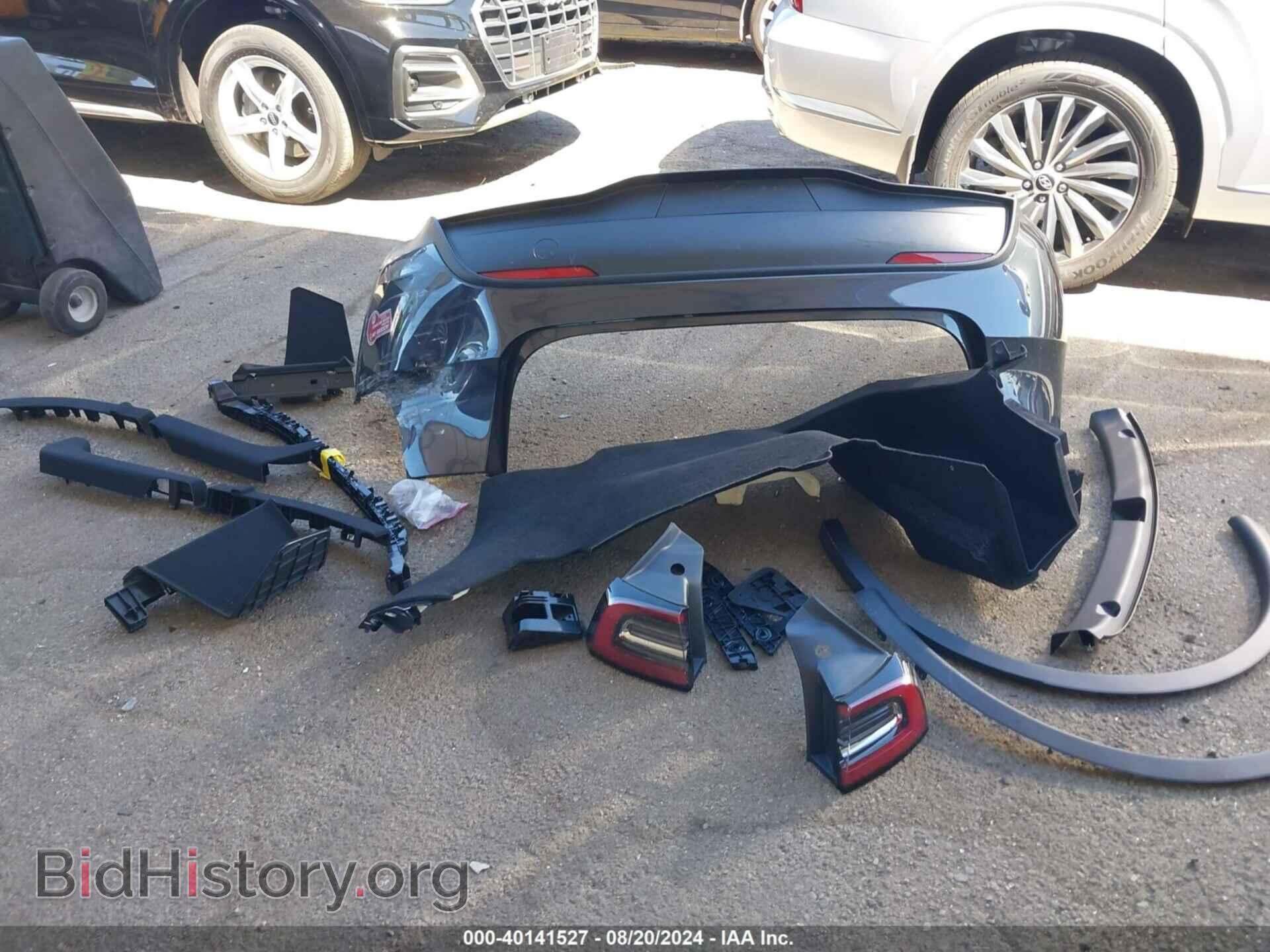 2024 TESLA MODEL Y - VIN: 7SAYGDEDXRF048124 - Фото 12
