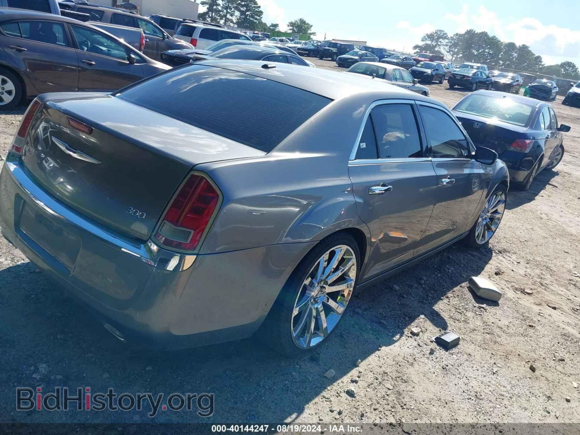 2012 CHRYSLER 300 - VIN: 2C3CCACG9CH191344 - Фото 4