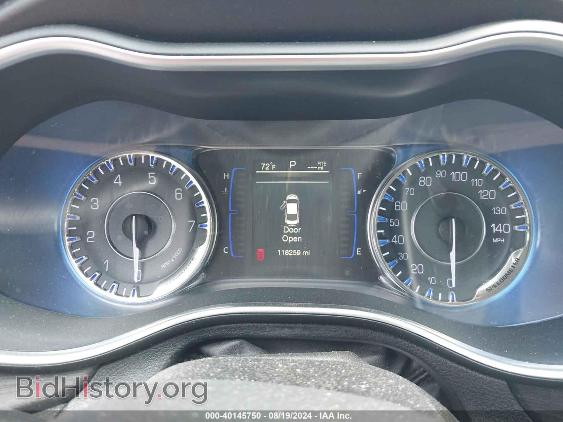 2016 CHRYSLER 200 - VIN: 1C3CCCAB7GN109868 - Фото 7