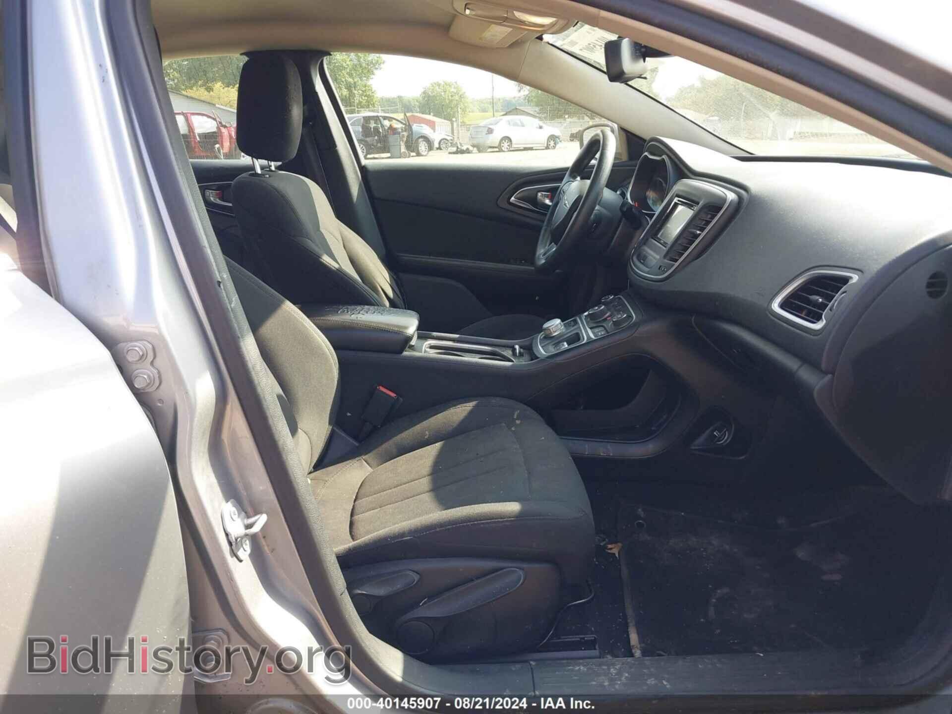 2016 CHRYSLER 200 - VIN: 1C3CCCAB4GN138227 - Фото 5