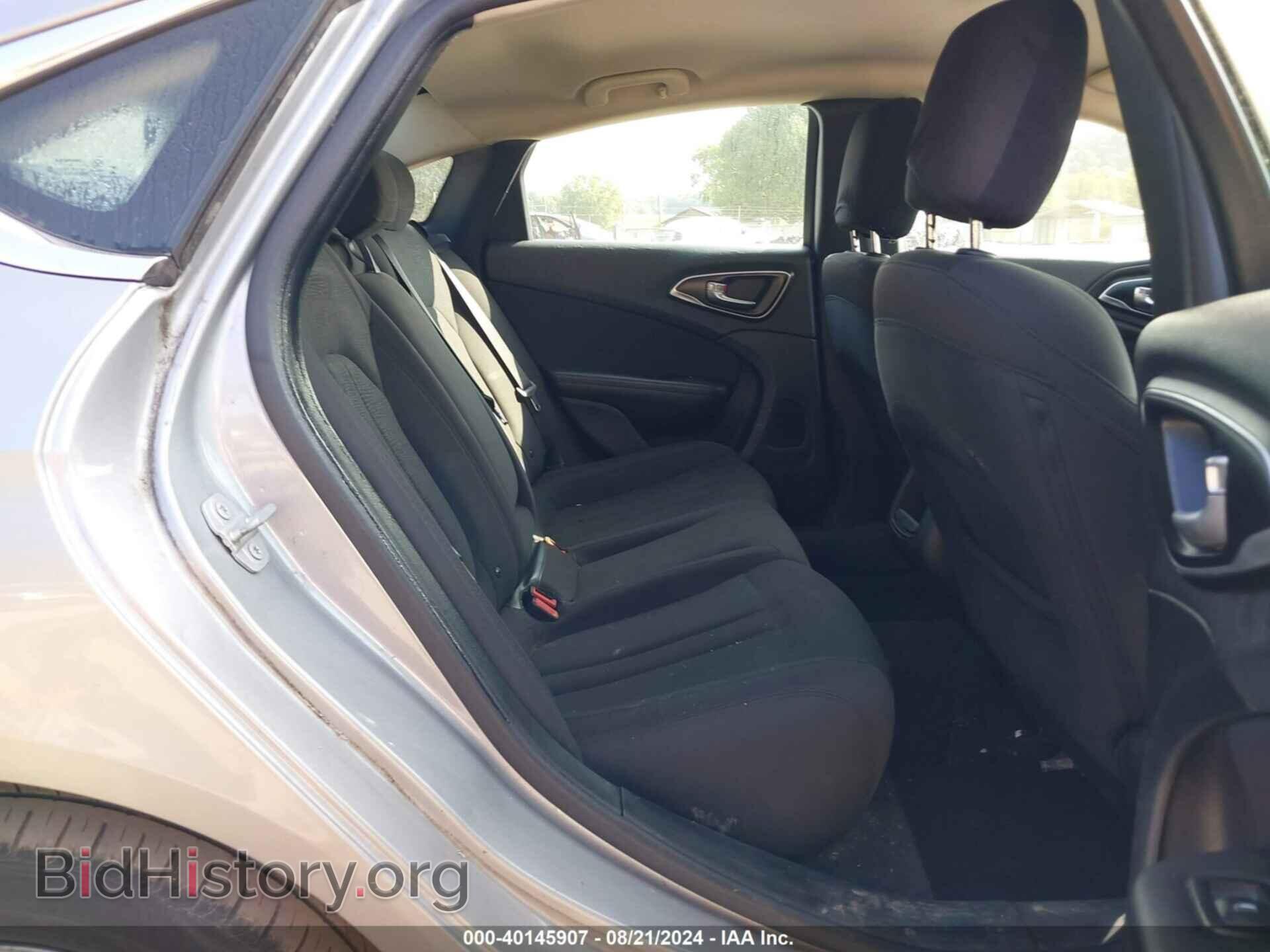 2016 CHRYSLER 200 - VIN: 1C3CCCAB4GN138227 - Фото 8