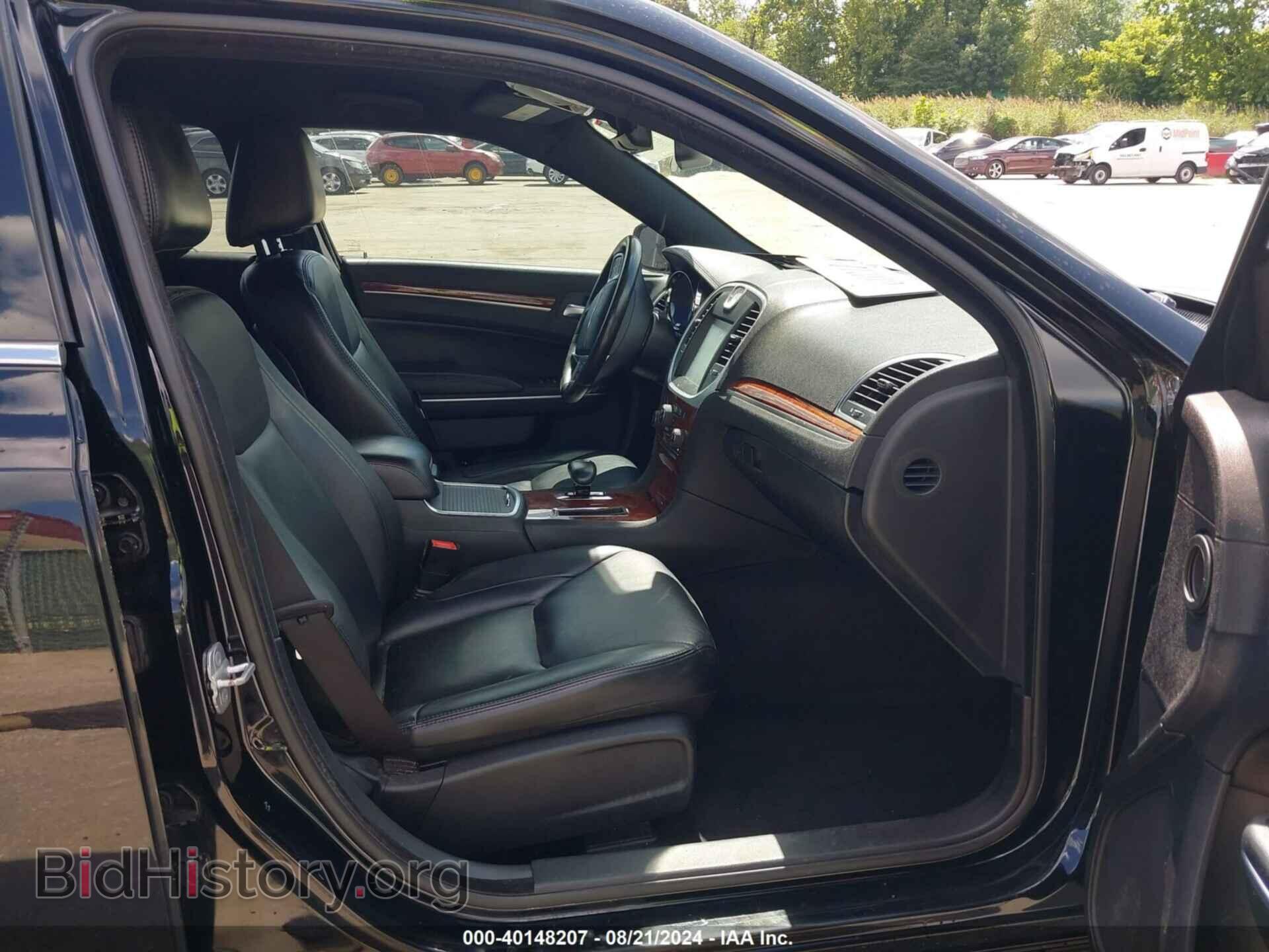 2013 CHRYSLER 300 - VIN: 2C3CCAAG9DH739038 - Фото 5