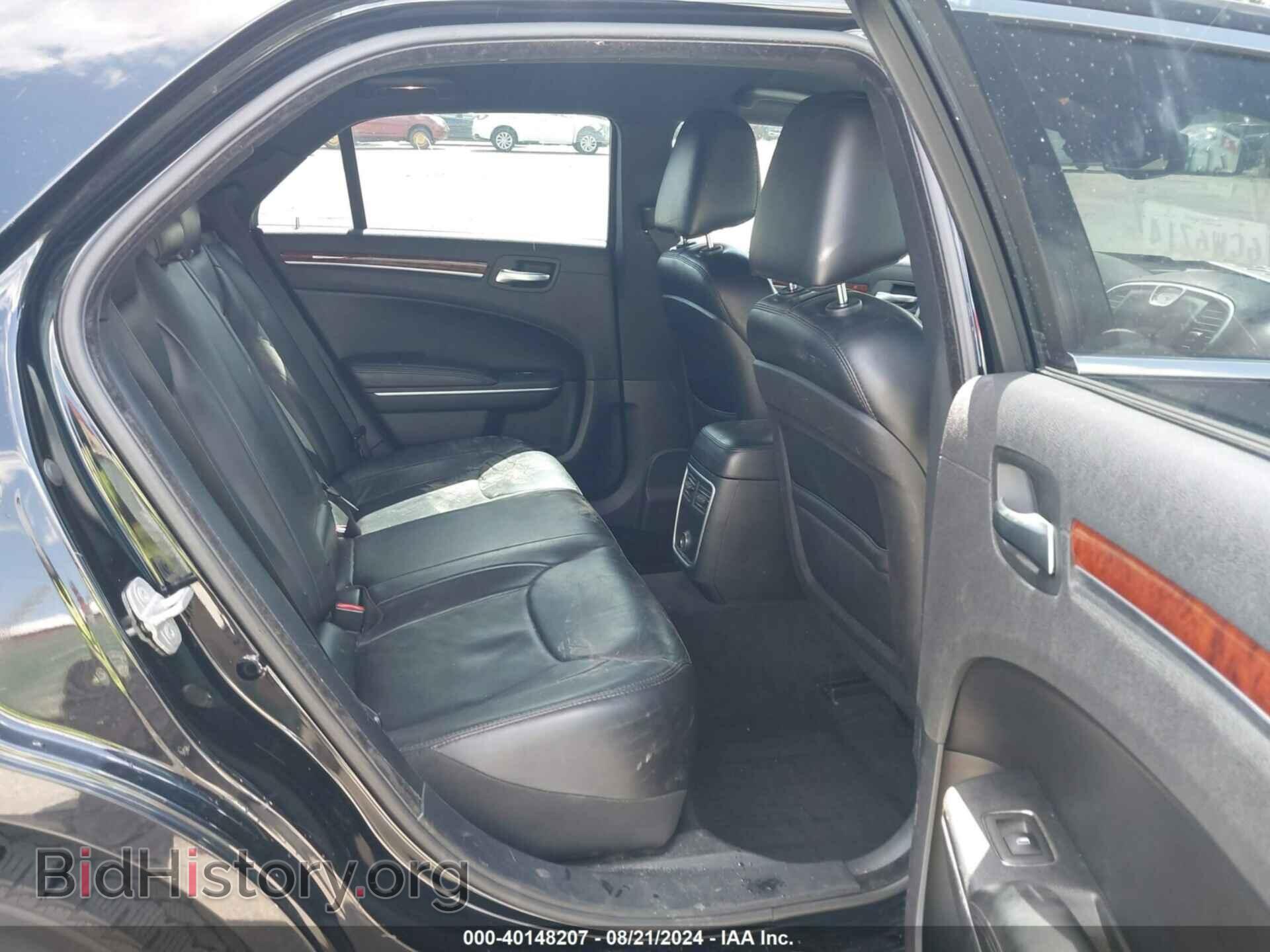 2013 CHRYSLER 300 - VIN: 2C3CCAAG9DH739038 - Фото 8