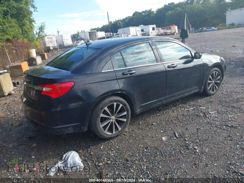 2011 Chrysler 200 (VIN 1C3BC8FG4BN567633) — фото 4 из 11