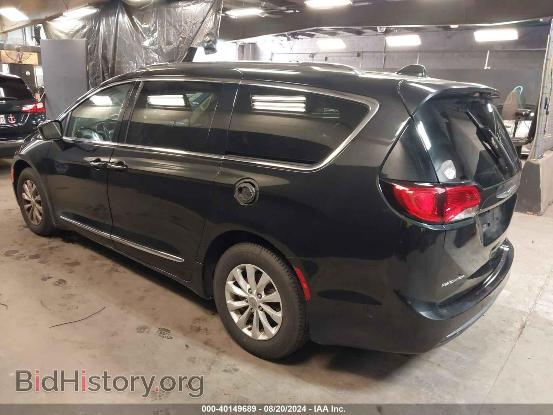 2019 CHRYSLER PACIFICA - VIN: 2C4RC1BG1KR604454 - Фото 3