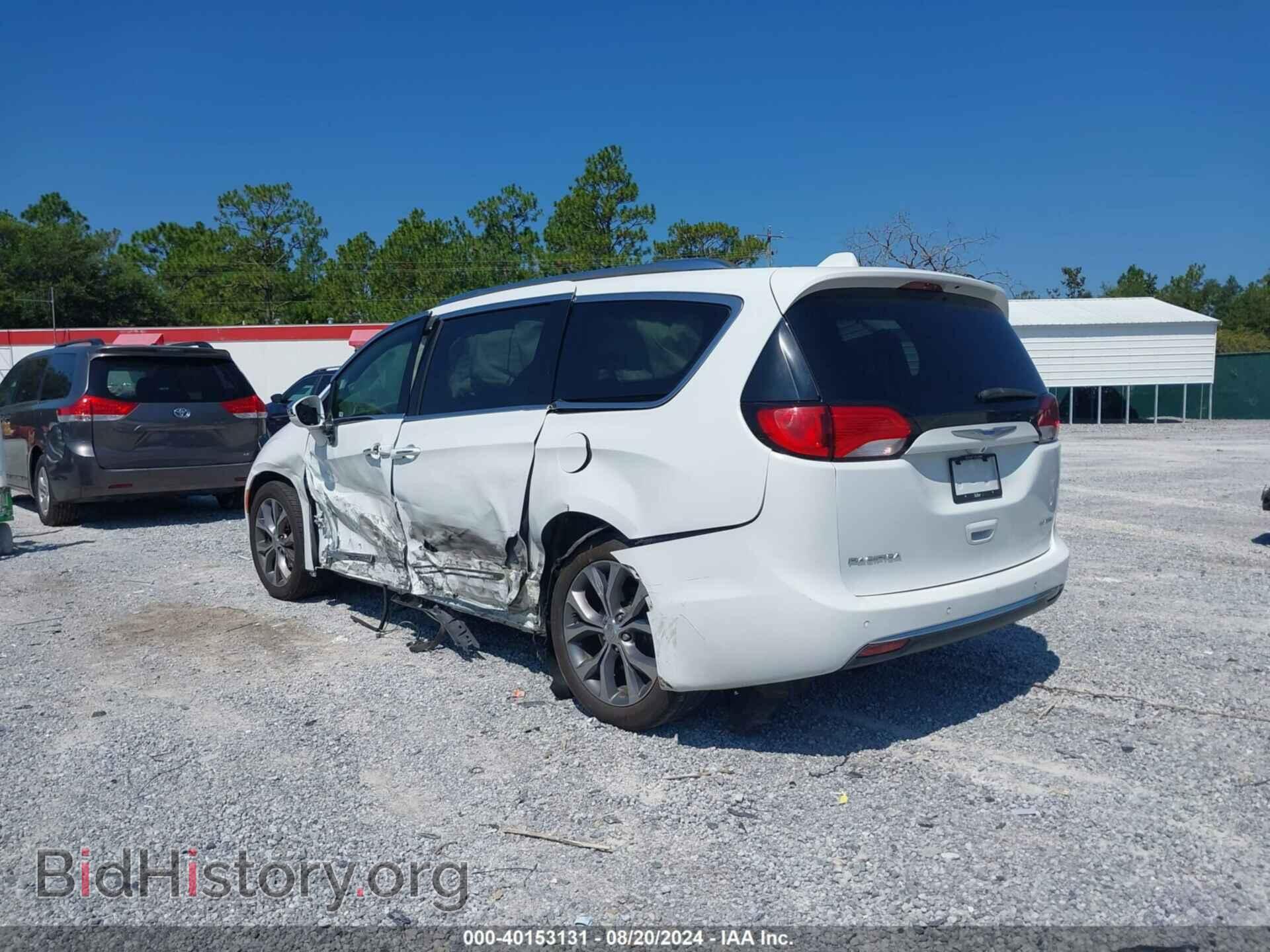 2018 CHRYSLER PACIFICA - VIN: 2C4RC1GG8JR186854 - Photo 3