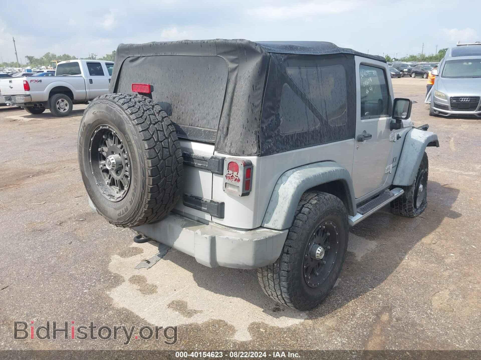 2008 JEEP WRANGLER - VIN: 1J4FA24198L608366 - Фото 4
