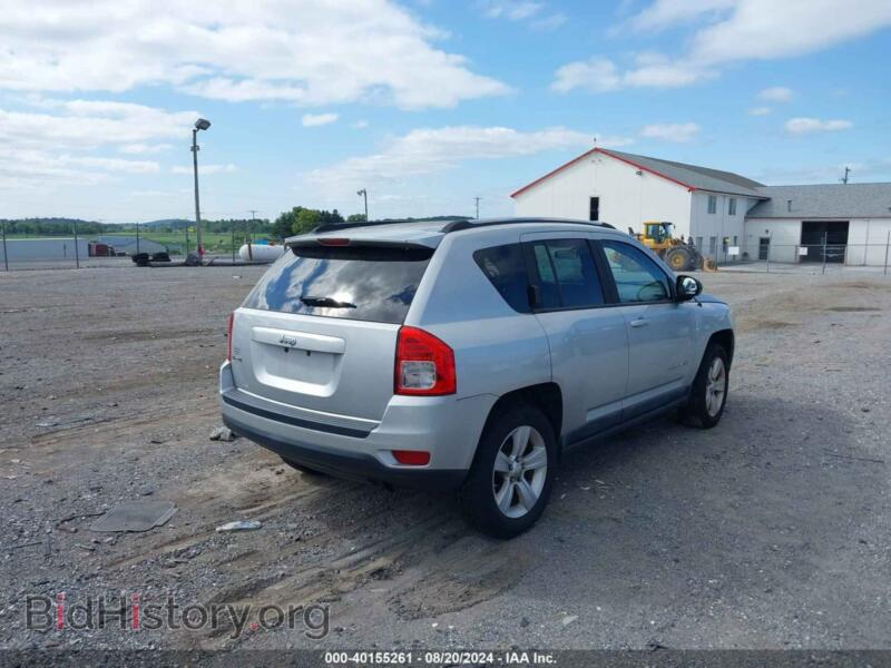 2011 Jeep COMPASS (VIN 1J4NF1FB1BD244474) — фото 4 из 11