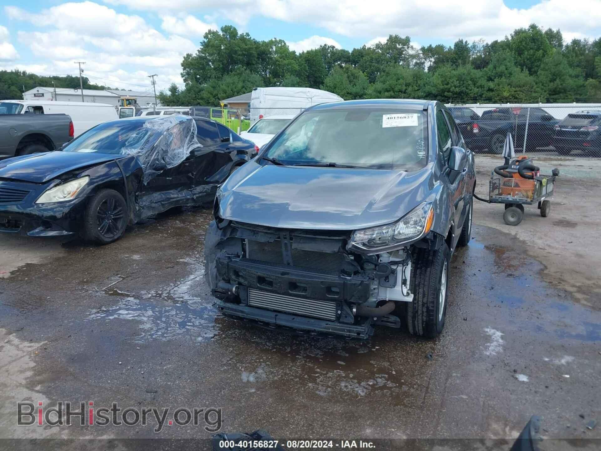 2020 CHEVROLET TRAX - VIN: 3GNCJNSB7LL166164 - Фото 2