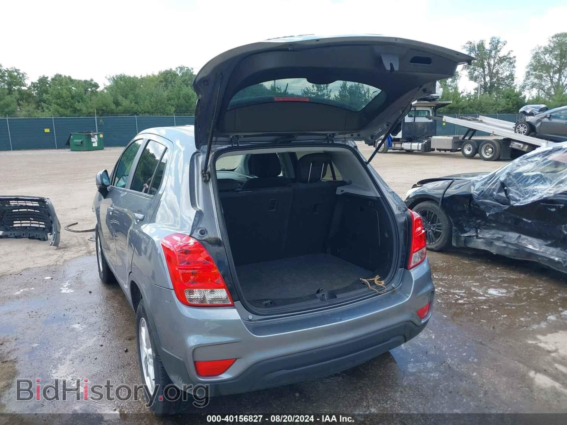 2020 CHEVROLET TRAX - VIN: 3GNCJNSB7LL166164 - Фото 3