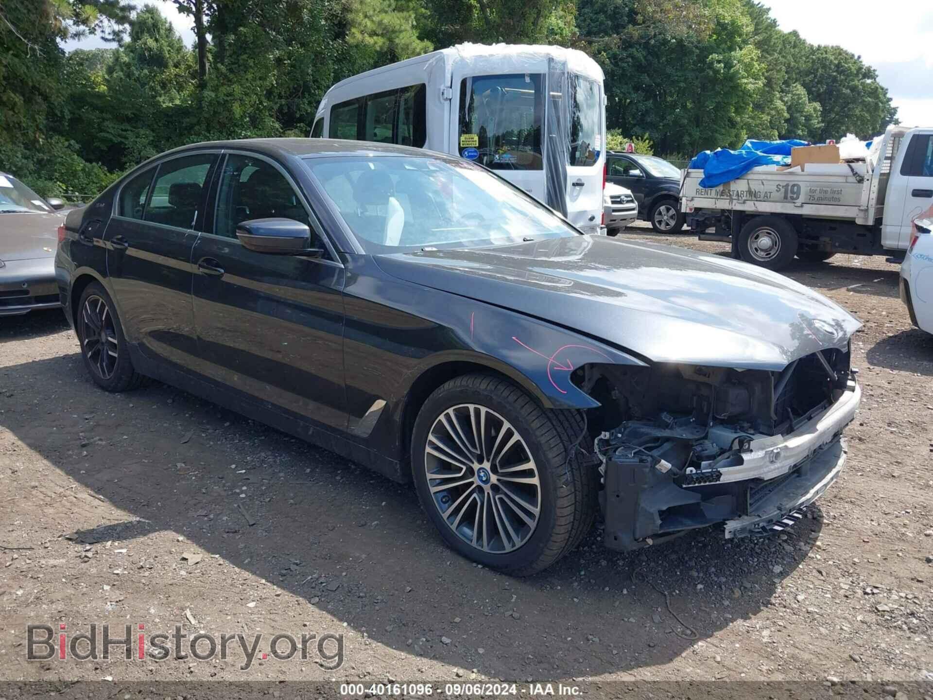 Фотография WBAJB1C57KB375500 - BMW 530E 2019