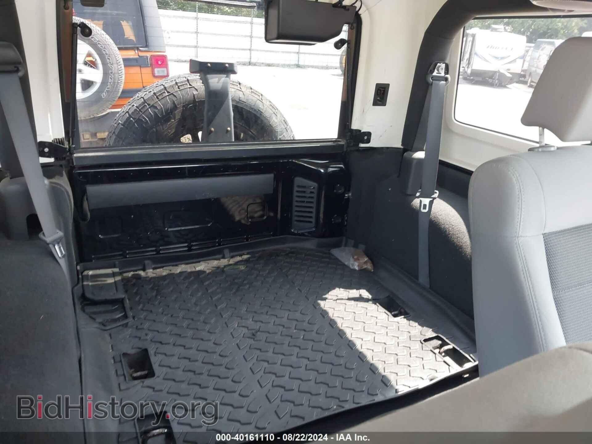 2009 JEEP WRANGLER - VIN: 1J4FA24129L755209 - Фото 8