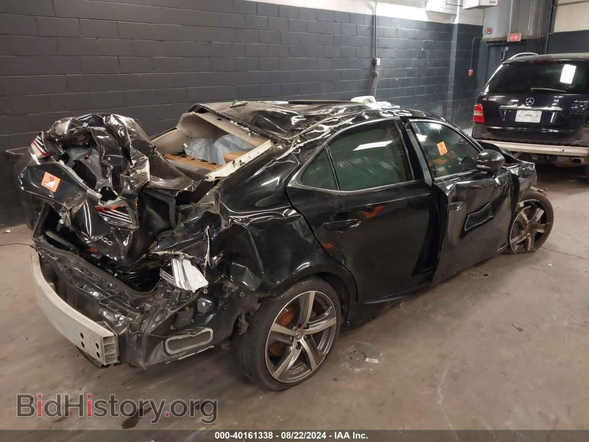 2017 LEXUS IS 300 - VIN: JTHCM1D20H5017431 - Фото 4