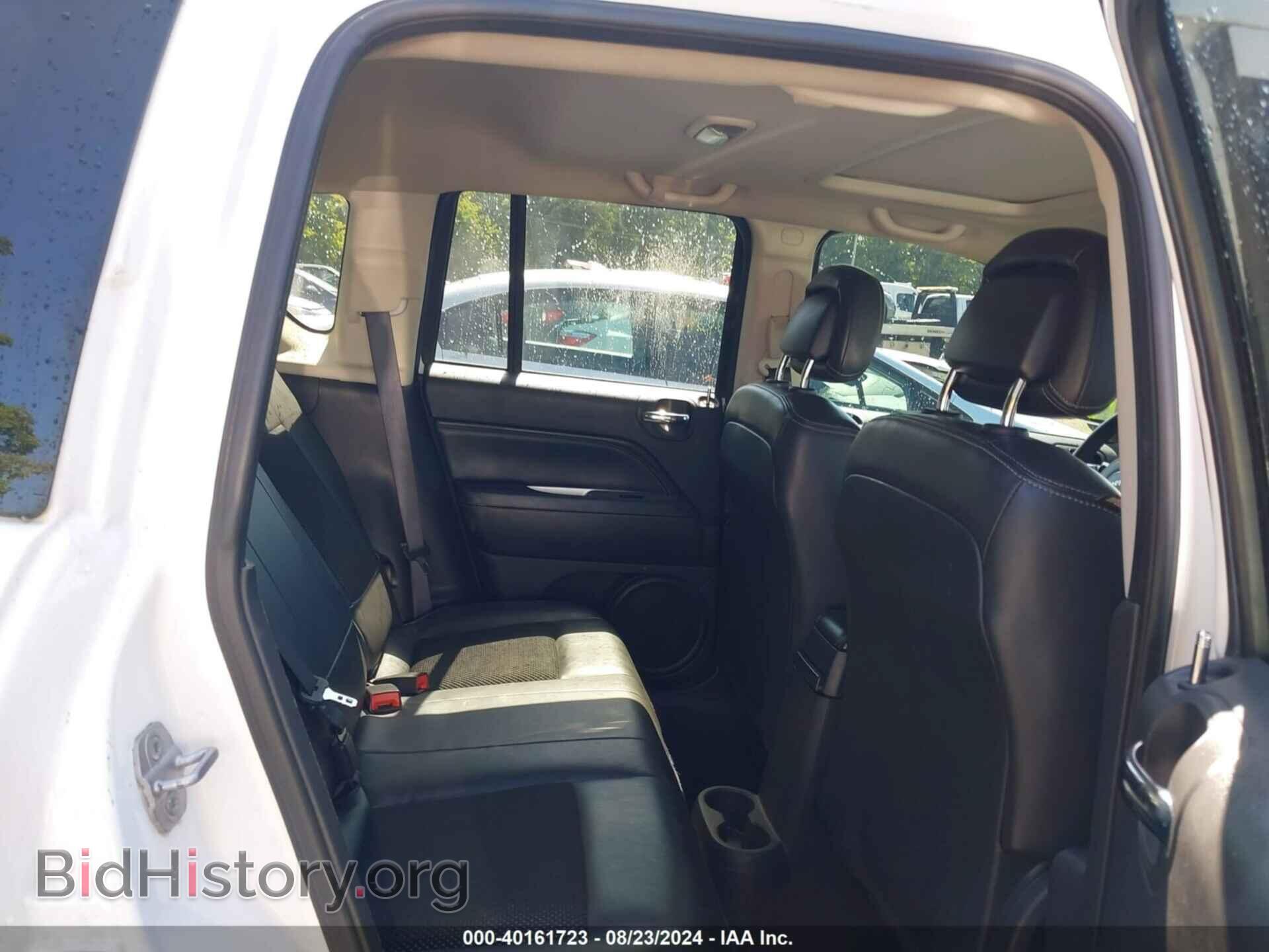 2014 JEEP COMPASS - VIN: 1C4NJCEA4ED645451 - Photo 8