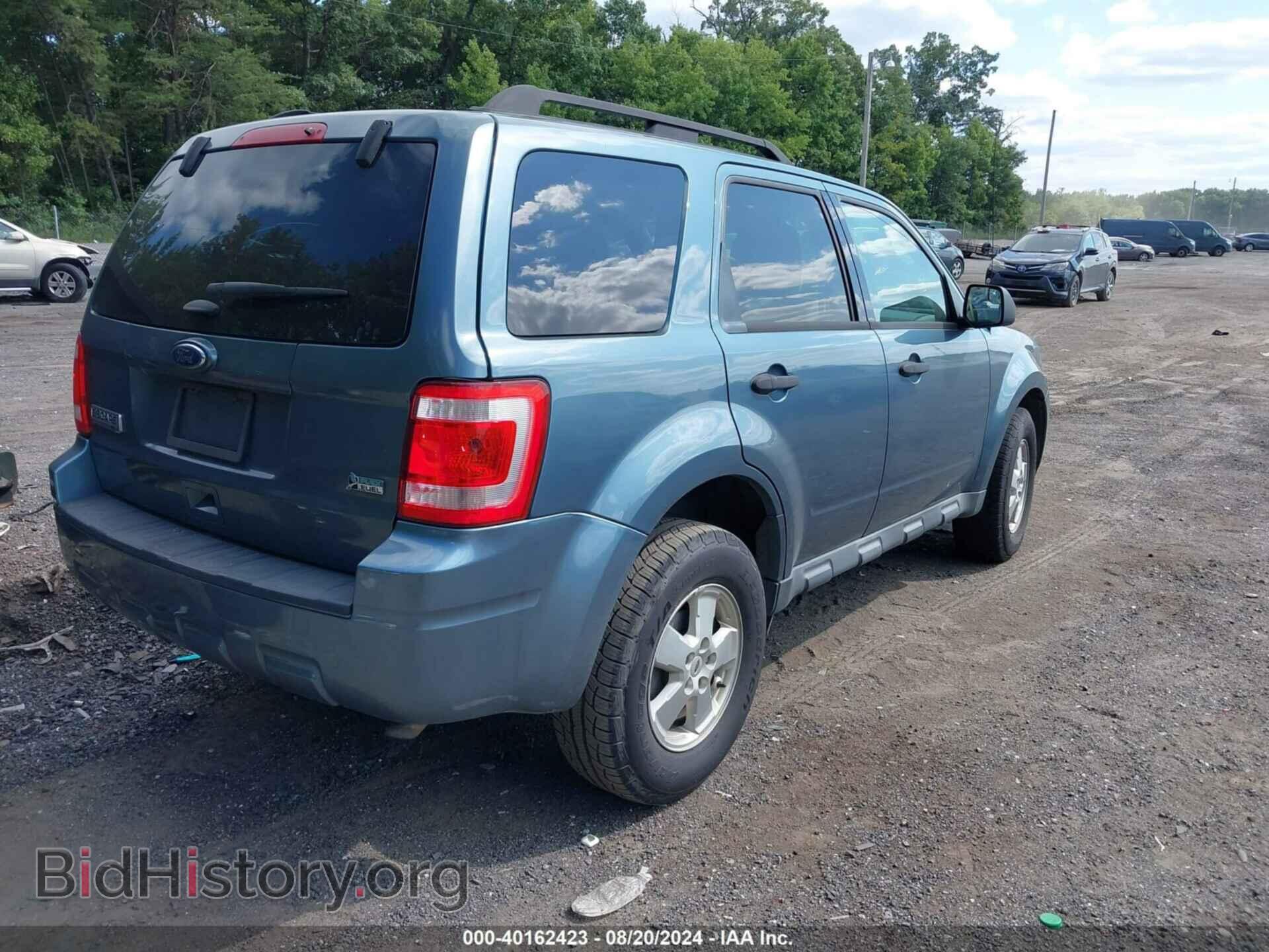 2011 FORD ESCAPE - VIN: 1FMCU0DG1BKC02440 - Фото 4