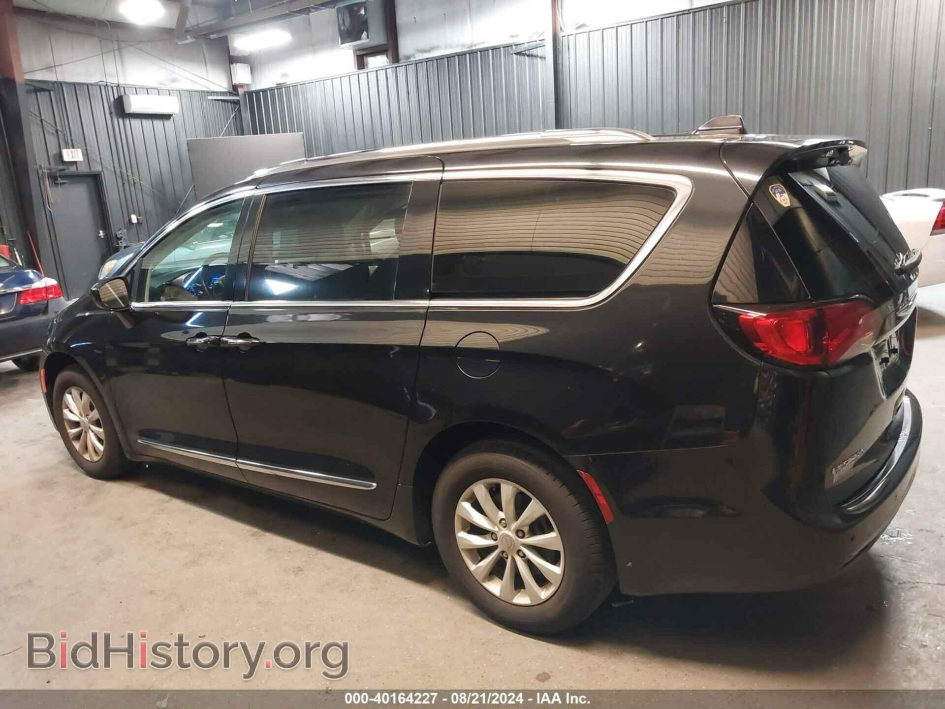 2019 CHRYSLER PACIFICA - VIN: 2C4RC1BG0KR532758 - Фото 14
