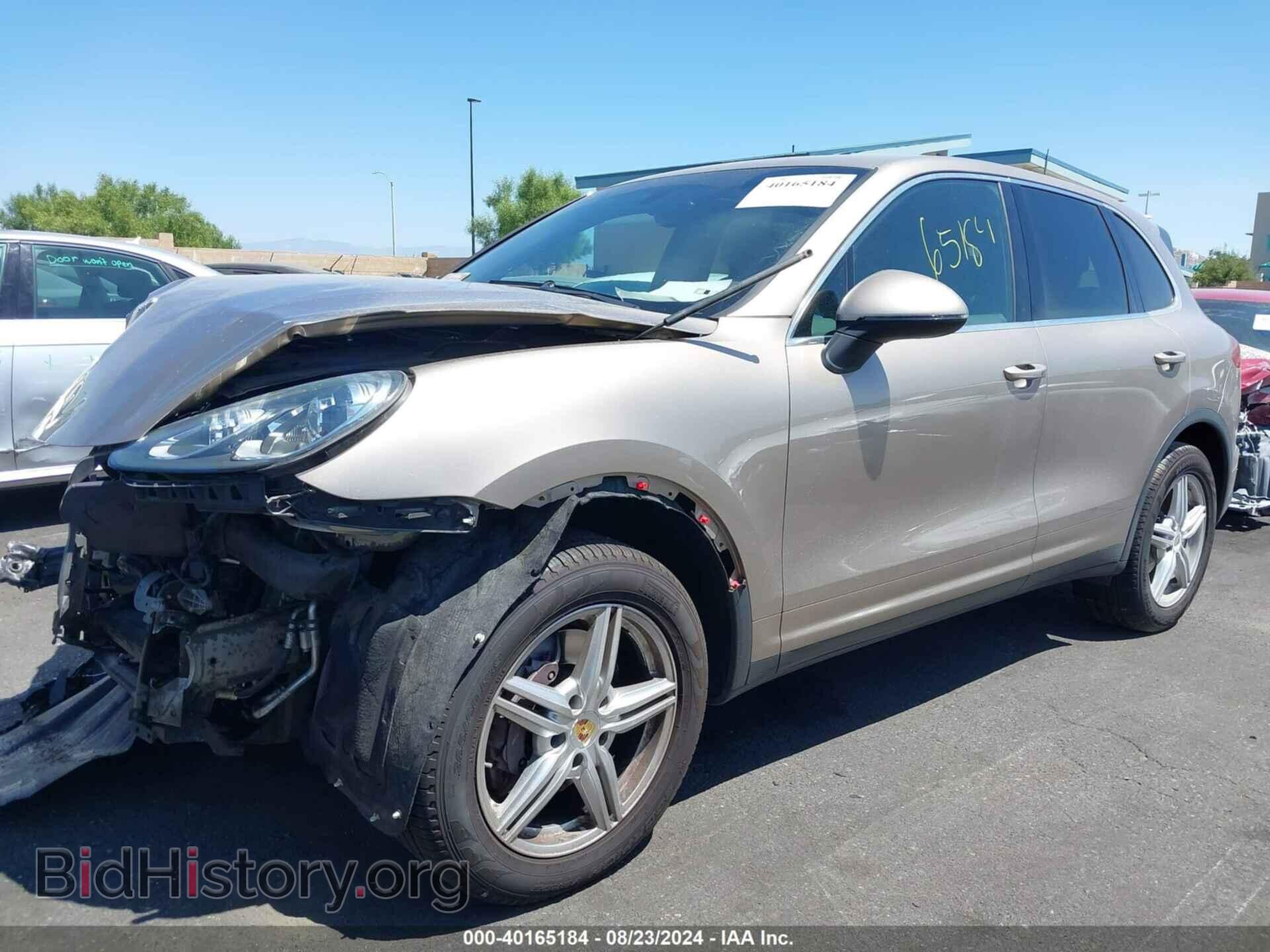 2016 PORSCHE CAYENNE - VIN: WP1AA2A22GLA04295 - Фото 2