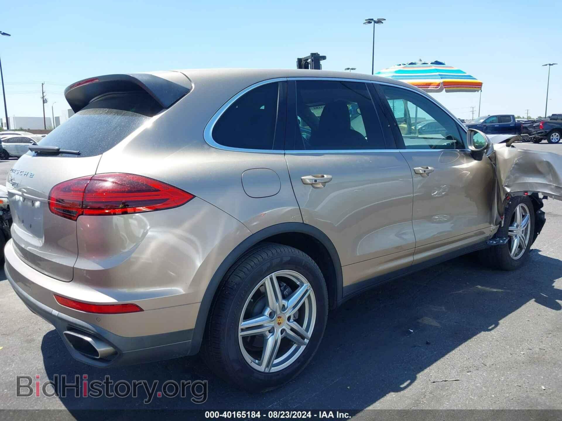 2016 PORSCHE CAYENNE - VIN: WP1AA2A22GLA04295 - Фото 4