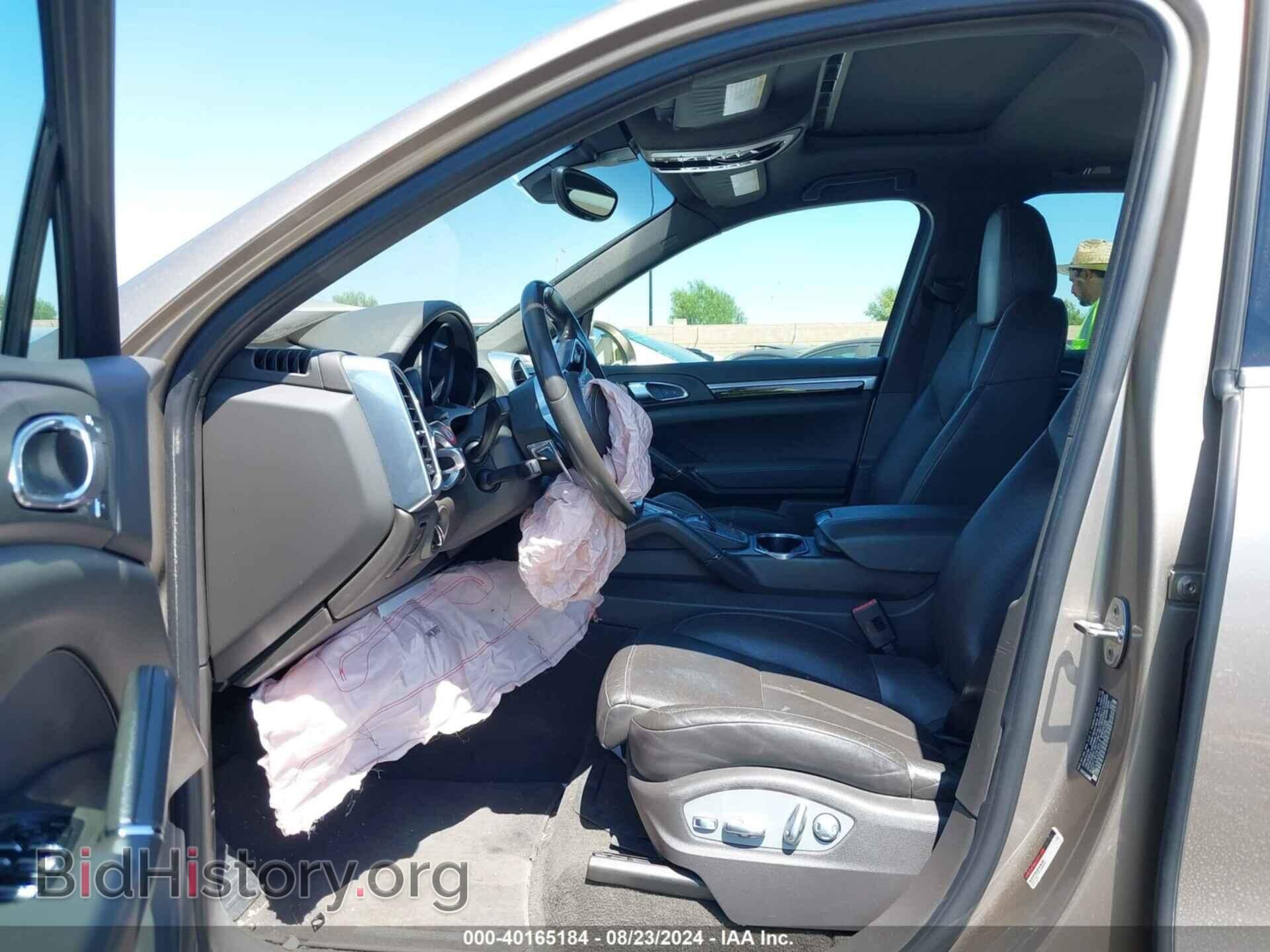 2016 PORSCHE CAYENNE - VIN: WP1AA2A22GLA04295 - Фото 5