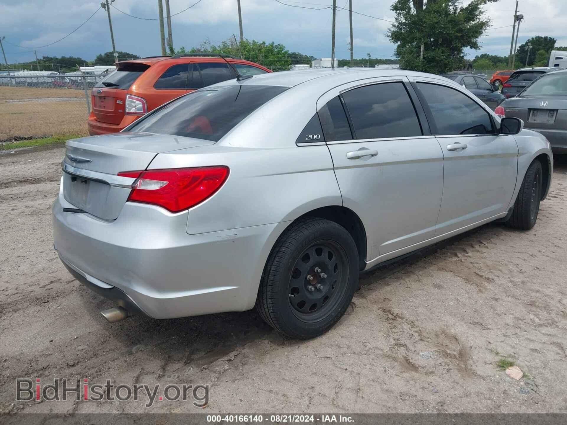 2012 CHRYSLER 200 - VIN: 1C3CCBAB6CN178412 - Фото 4