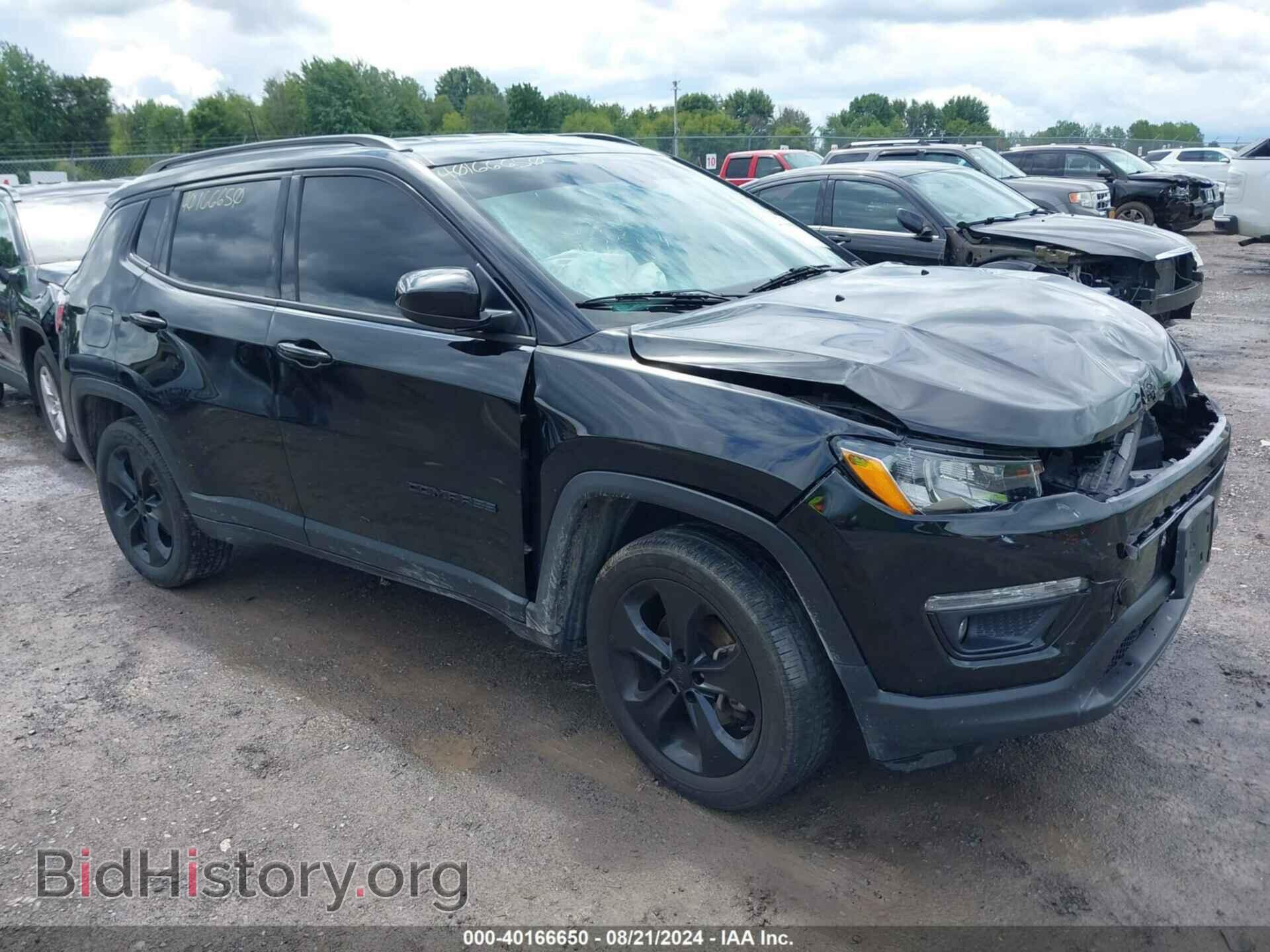 Photo 3C4NJDBB3LT228199 - JEEP COMPASS 2020