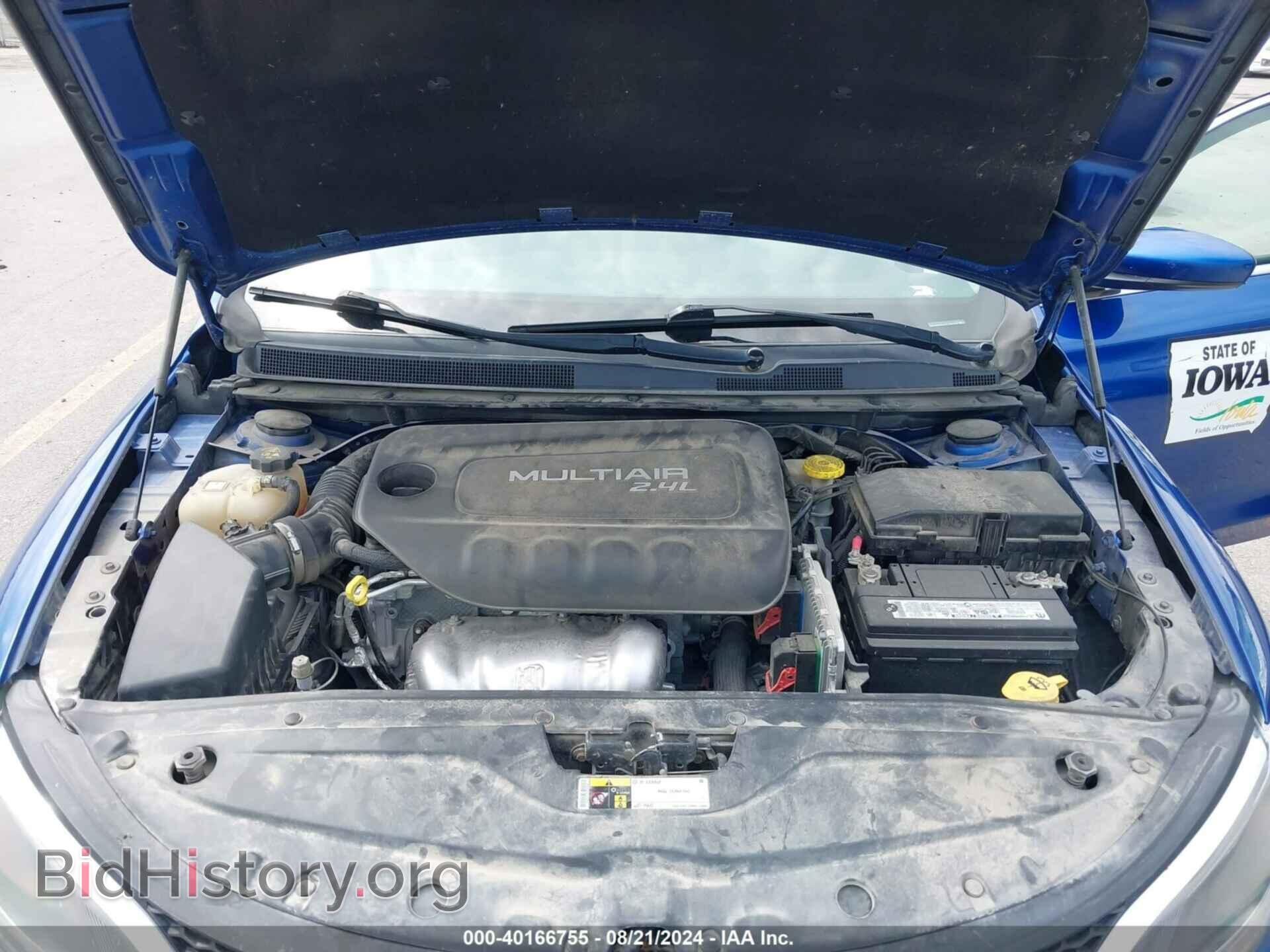 2016 CHRYSLER 200 - VIN: 1C3CCCAB0GN186954 - Фото 10