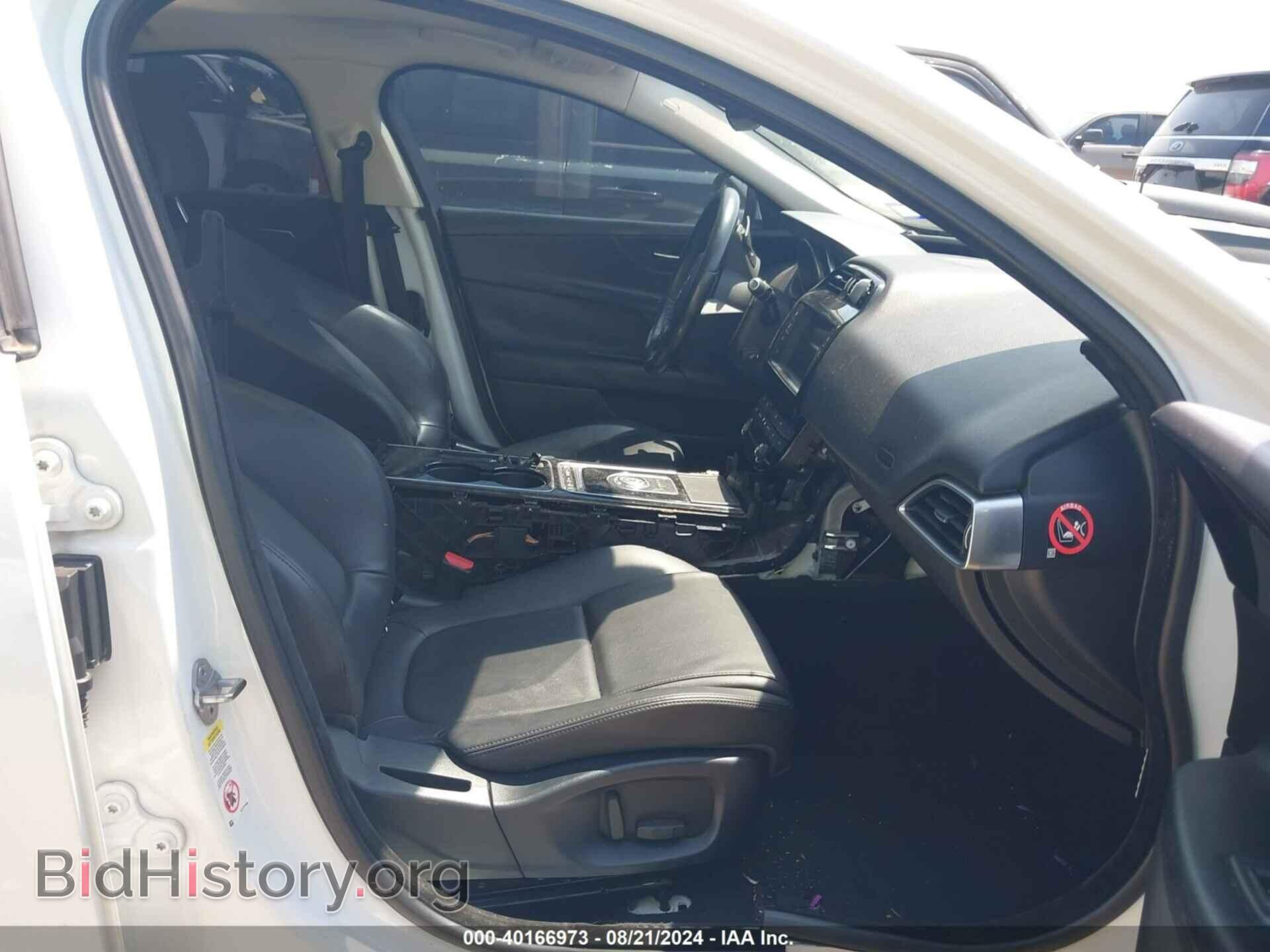 2017 JAGUAR XE - VIN: SAJAR4BG9HA966740 - Фото 5