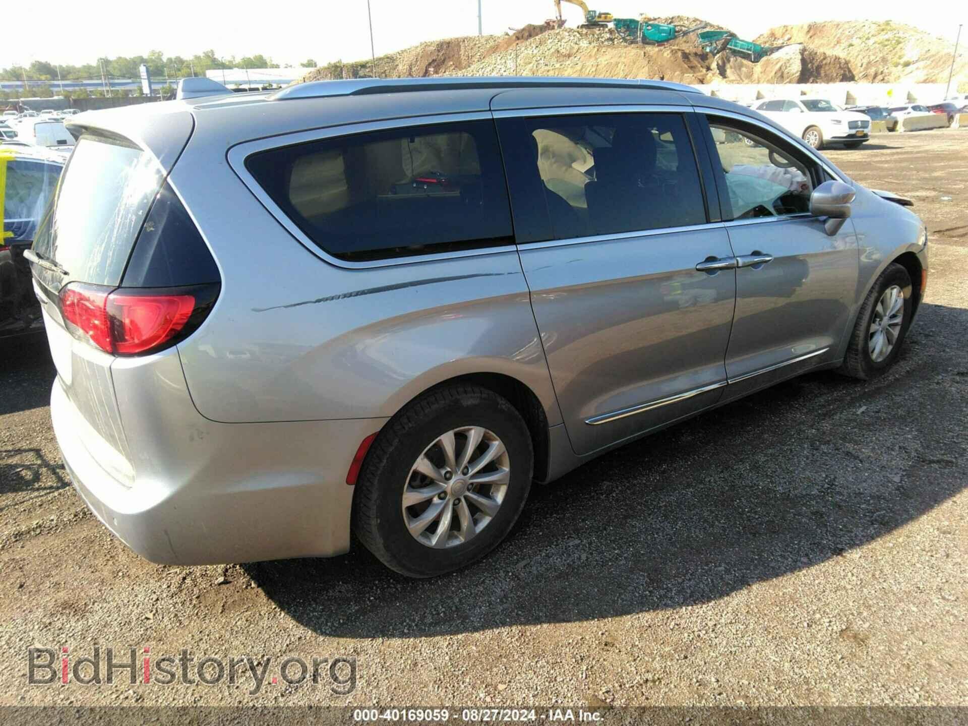 2018 CHRYSLER PACIFICA - VIN: 2C4RC1EG9JR236258 - Фото 4