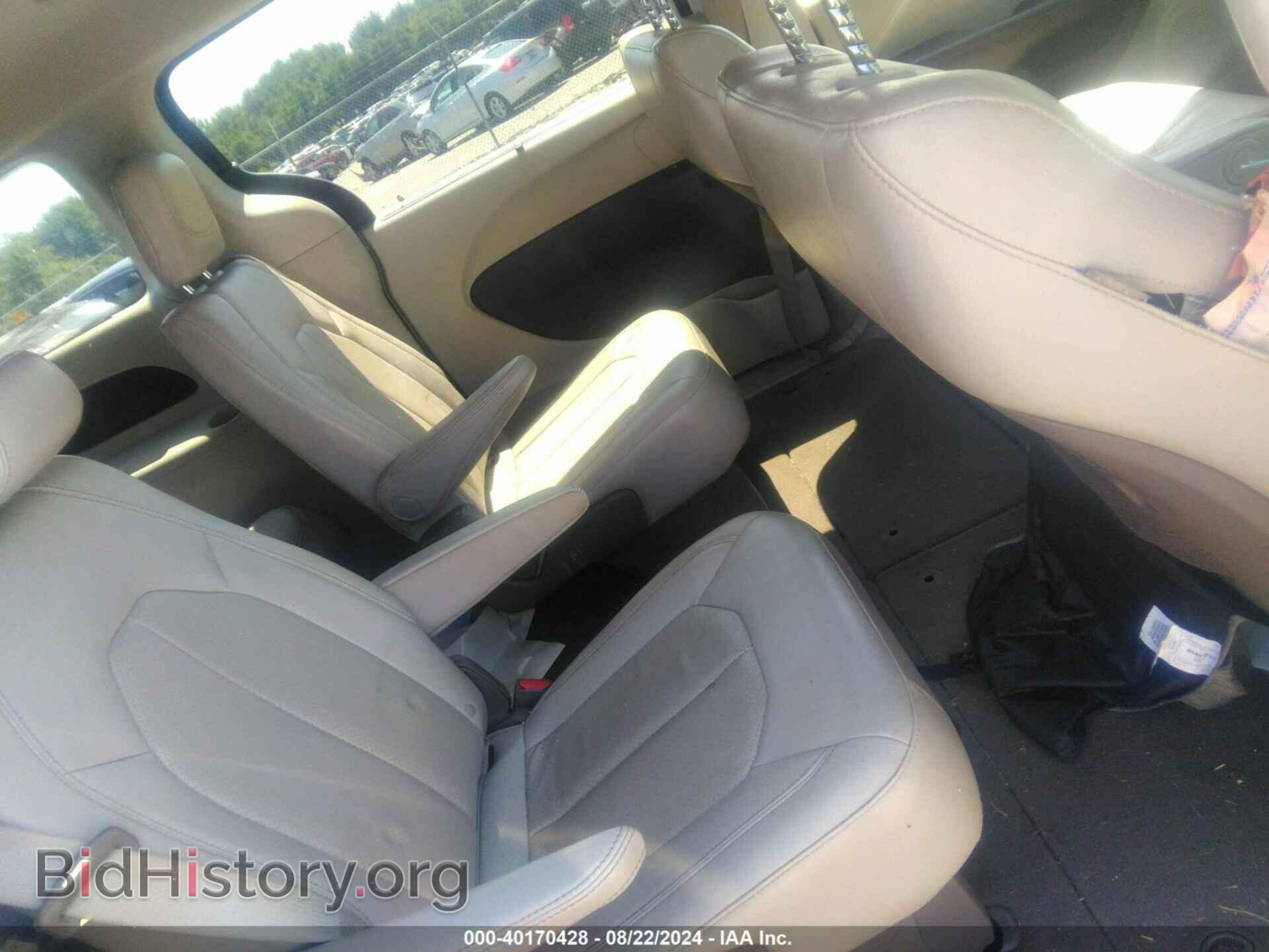 2020 CHRYSLER PACIFICA - VIN: 2C4RC1BG9LR121232 - Photo 8